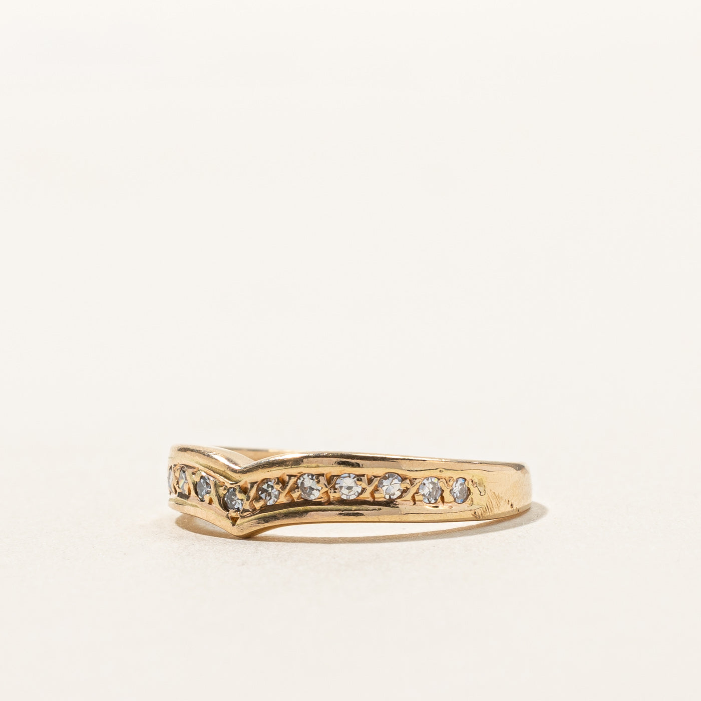 Chevron Diamond Ring - 0.20 Carat Total Weight (CTW) | Size 5.25 | Elegant Wedding Band, Anniversary Gift for Her, Engagement Ring Alternative | Perfect for Special Occasions & Everyday Luxury