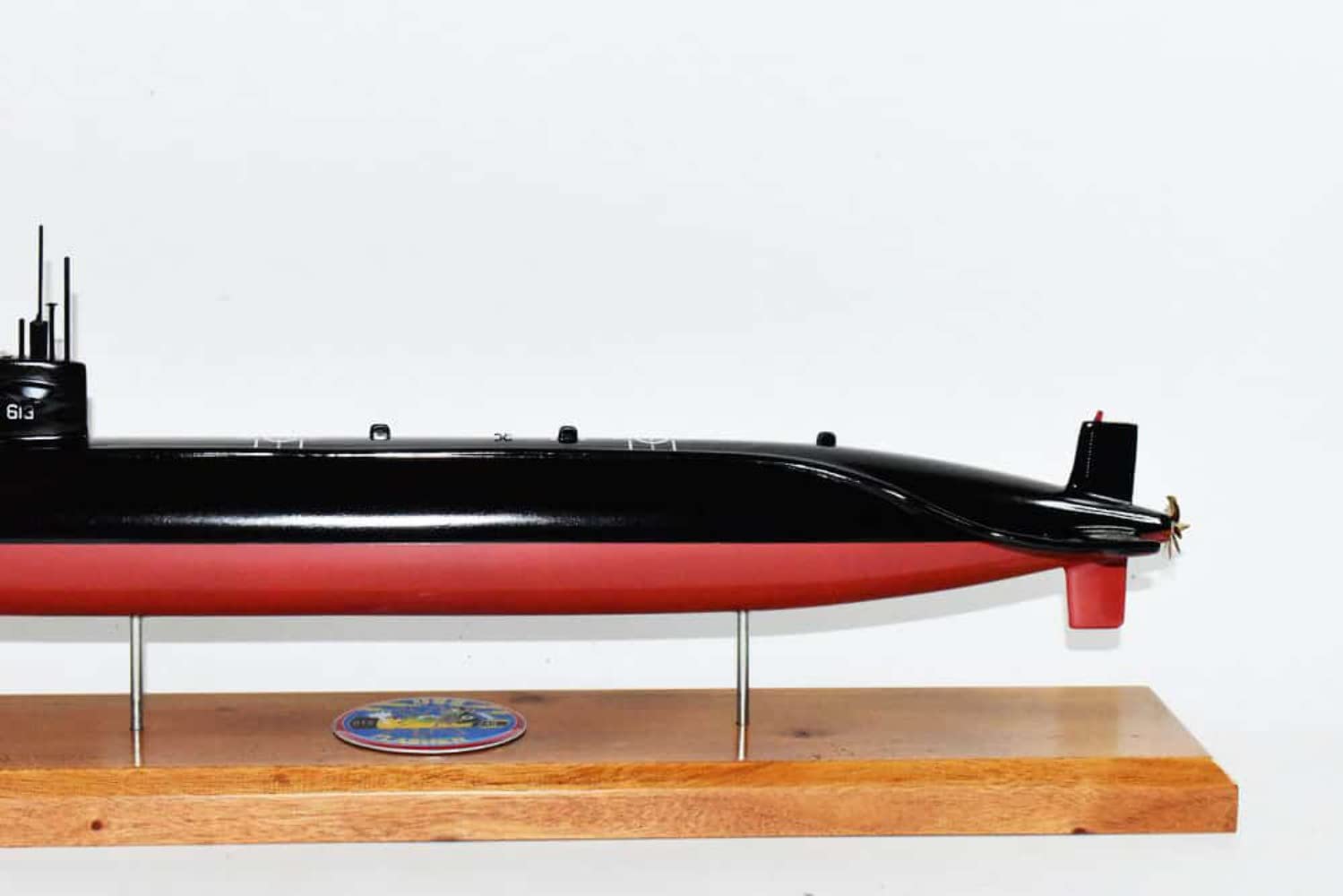 USS Flasher SSN-613 Submarine Model - US Navy Permit Class Scale Model in Mahogany | Collectible Military Ship Display for Home Office & Navy Enthusiasts