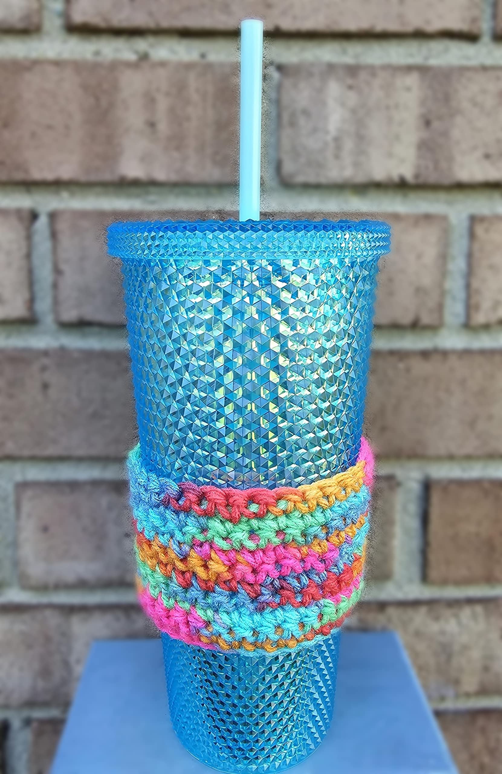 Insulated Crochet Cup Sleeve for Hot & Cold Drinks - Reusable Coffee & Tea Holder Cozy, Large Size | Perfect for Coffee Shops, Office Commute & Travel