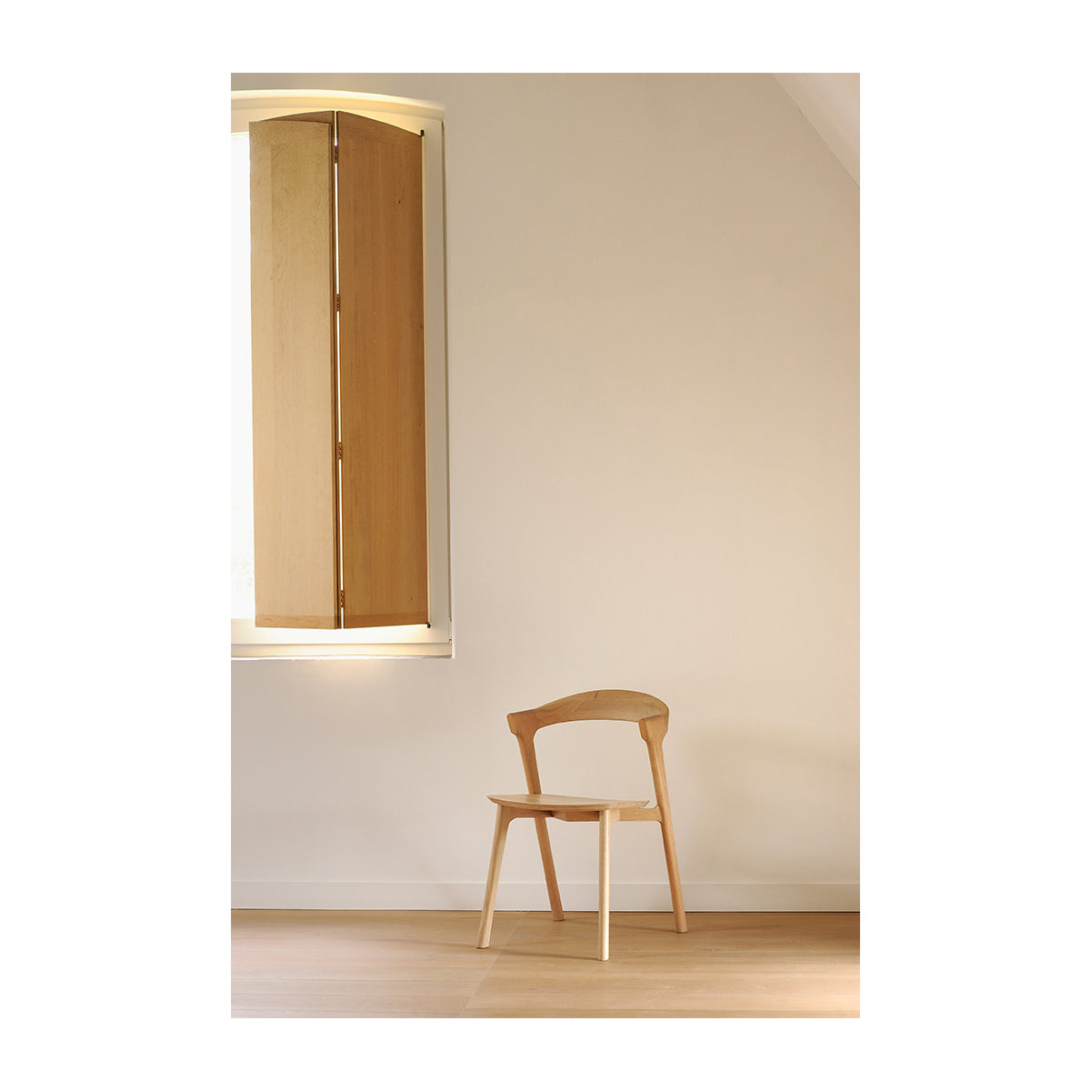 Modern Bok Dining Chair - Solid Wood Kitchen Chairs with Cushion - Comfortable & Stylish for Dining Room, Kitchen, or Breakfast Nook
