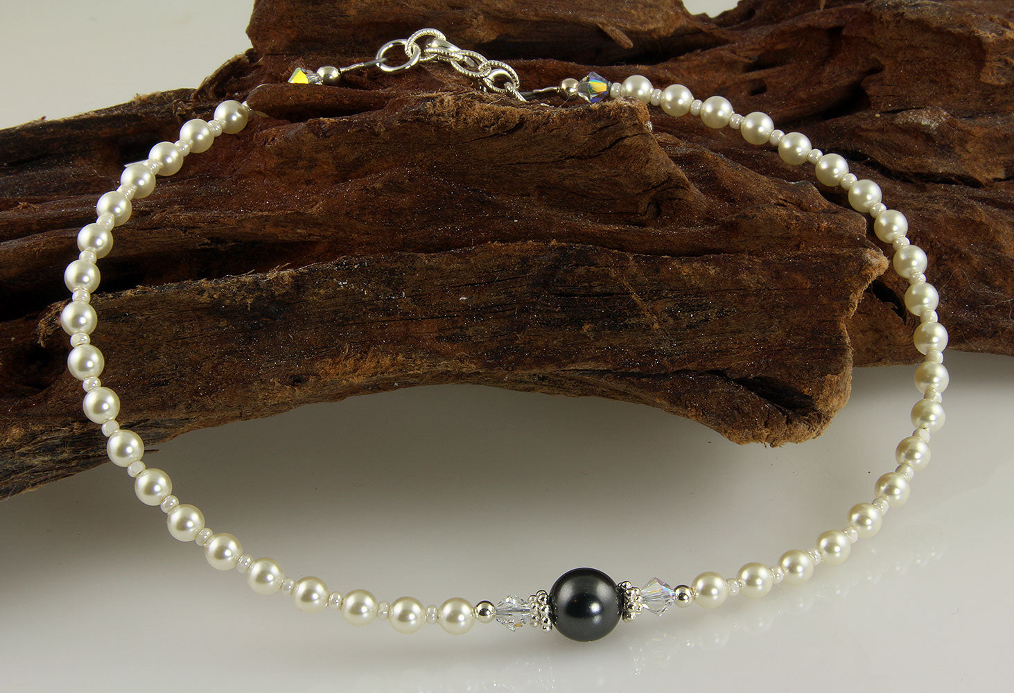 Elegant Gray Pearl Beaded Anklet for Women - Stylish Boho Ankle Bracelet Jewelry - Perfect for Beach, Wedding & Summer Outfits