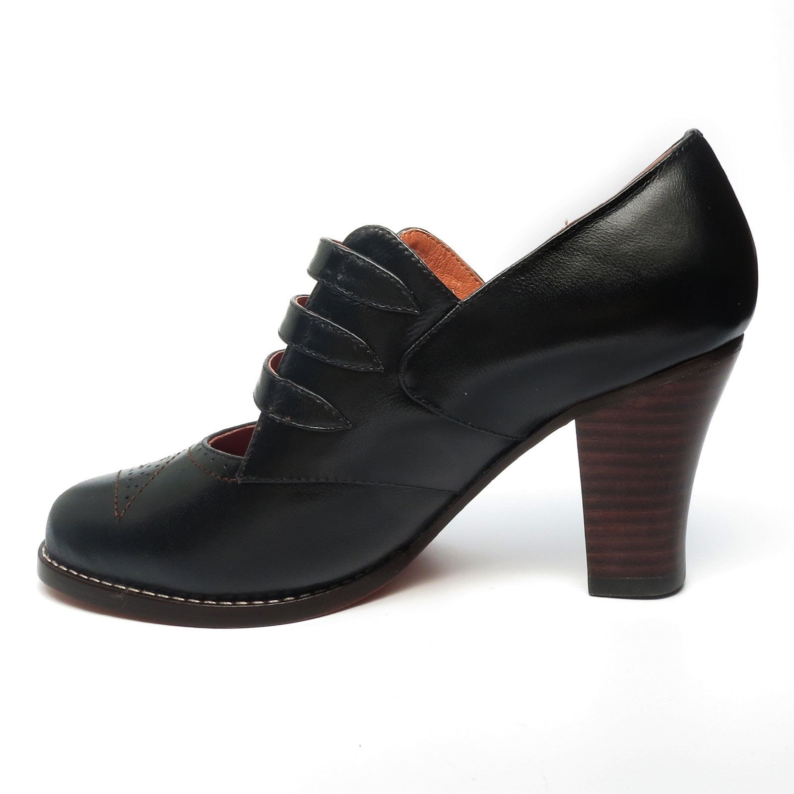 Amelia - Premium Women's Fashion & Accessories | Trendy Outfits for Casual, Work & Special Occasions | Shop Now for Elegant Style & Comfort