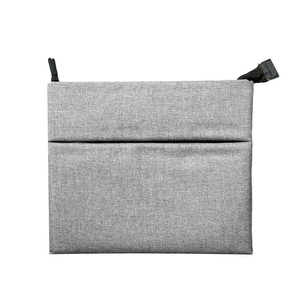 Wacom Intuos Pro Digital Graphic Drawing Tablet with Soft Case - Professional Drawing Pad for Artists, Designers & Illustrators - Perfect for Digital Art, Animation & Photo Editing