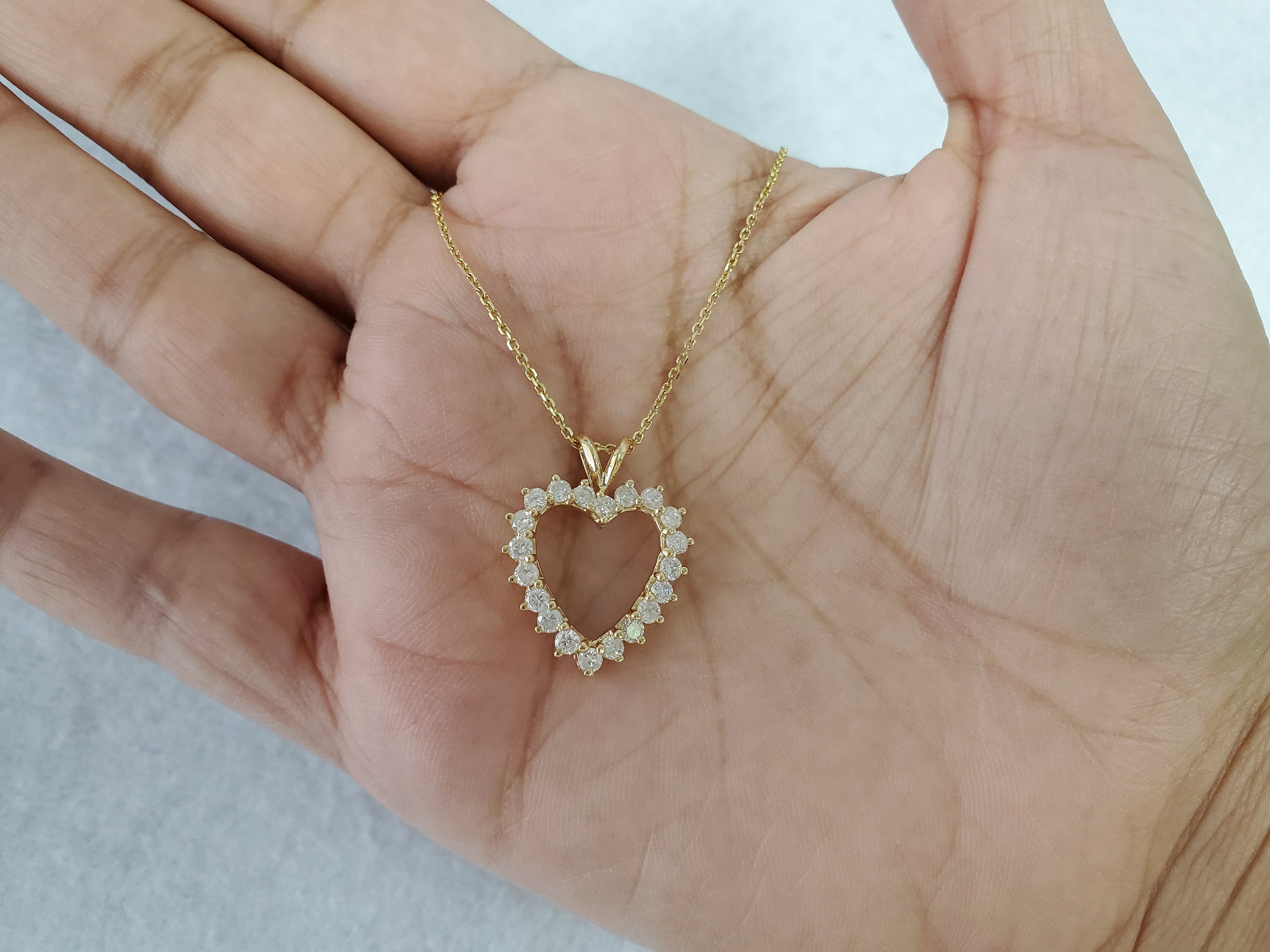 1.07cttw Diamond Heart Pendant Necklace in 14K Yellow Gold - Romantic Gift for Anniversary, Valentine's Day & Special Occasions