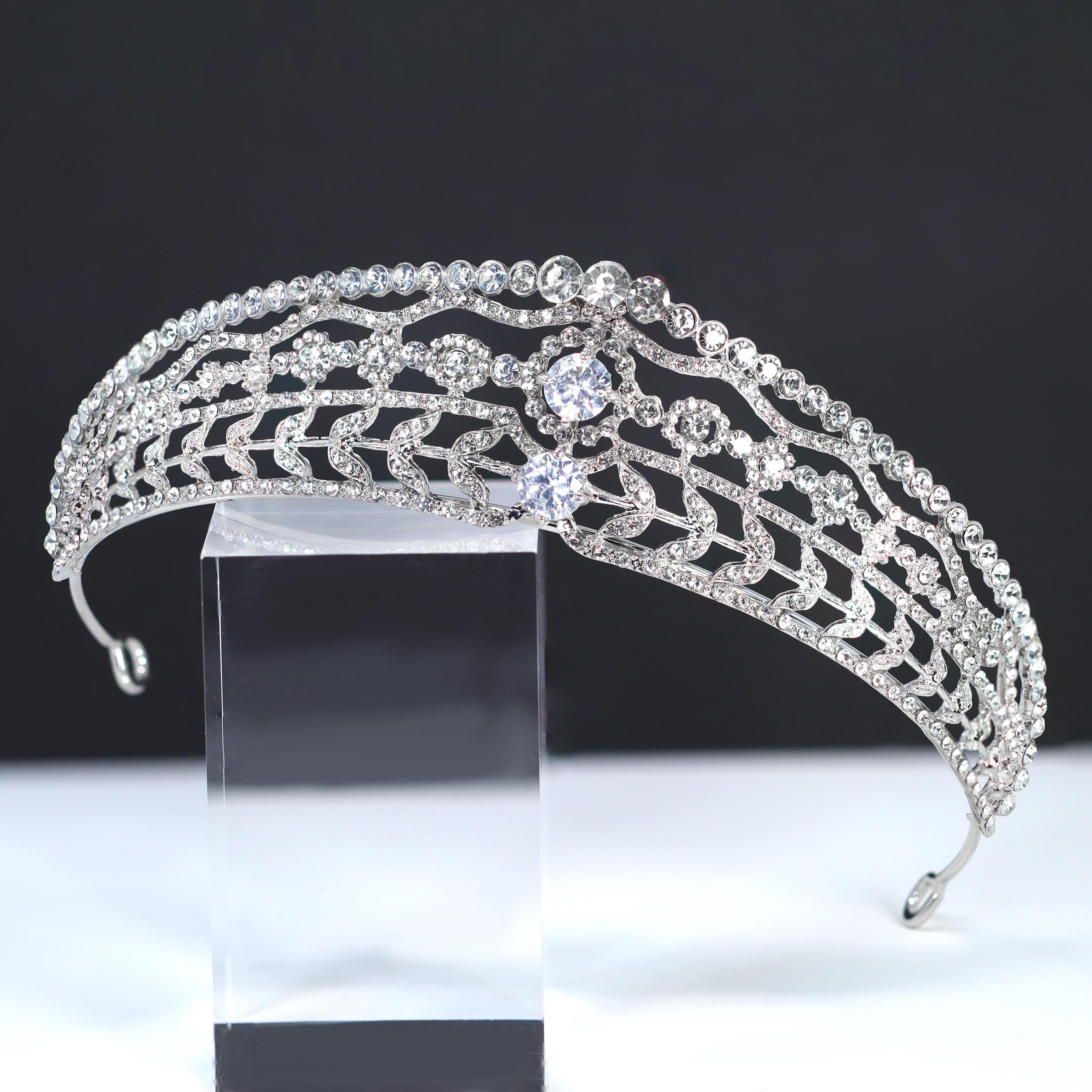 Luxury Swarovski Crystal & Cubic Zirconia Floral Leaf Queen Tiara Crown for Brides | Wedding Headpiece for Bridal Party, Prom, Pageant, and Special Occasions