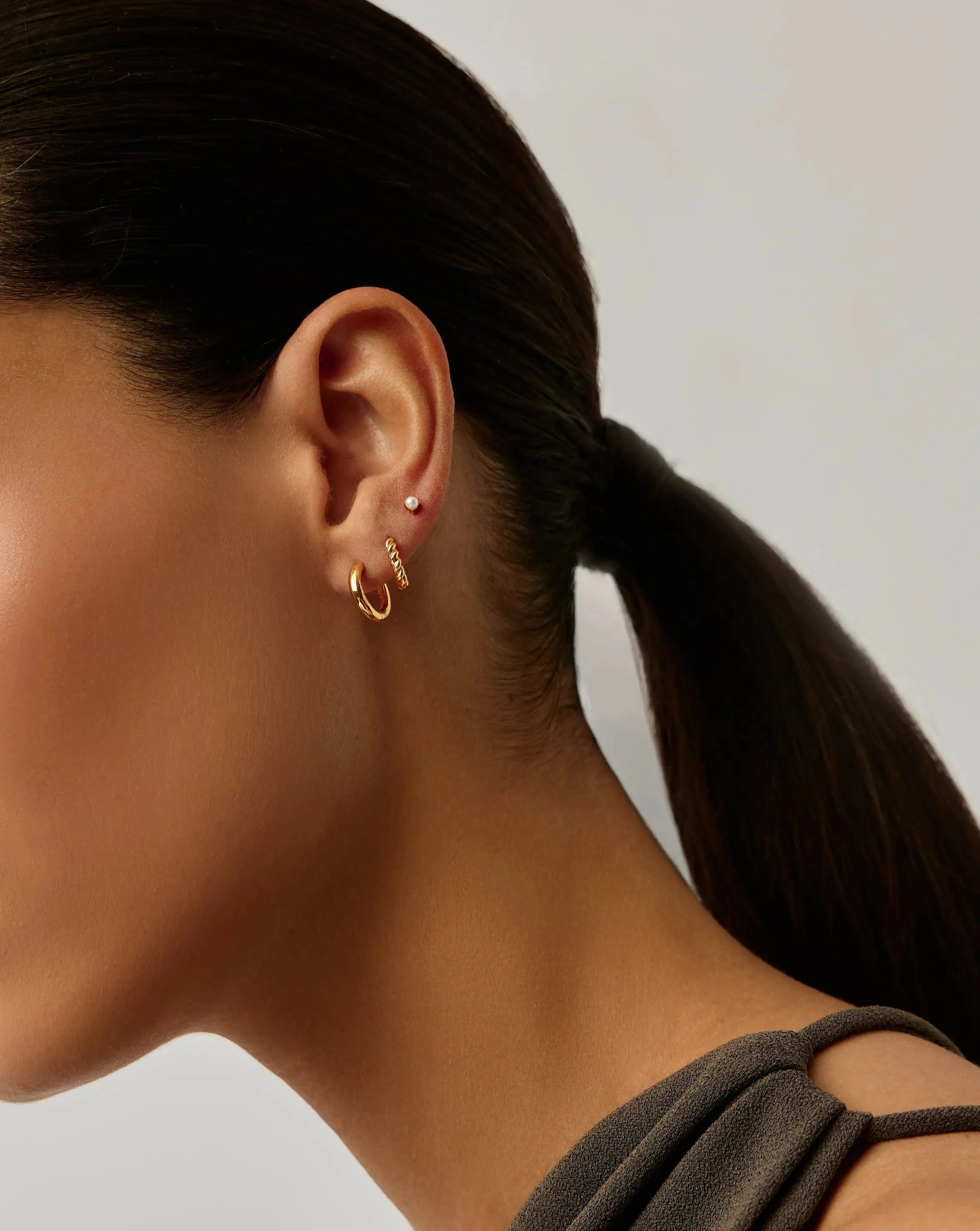Classic Pearl Stud Earrings for Women - 18k Gold Vermeil & Genuine Pearl Jewelry - Perfect for Weddings, Parties & Everyday Elegance