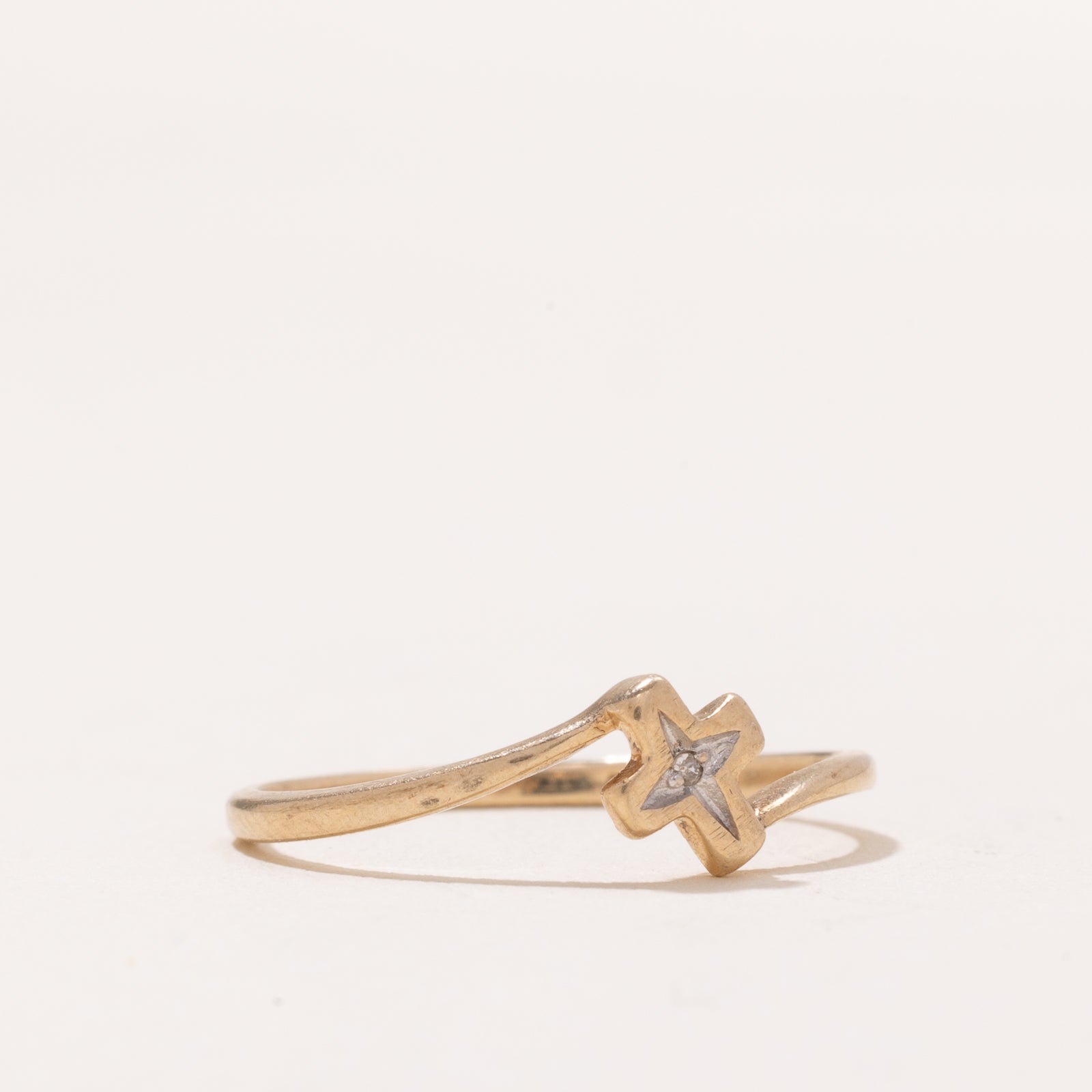 0.002ct Diamond Bypass Cross Ring - Size 6.25 - Elegant Dainty Jewelry for Women - Perfect for Everyday Wear, Gift Giving & Special Occasions