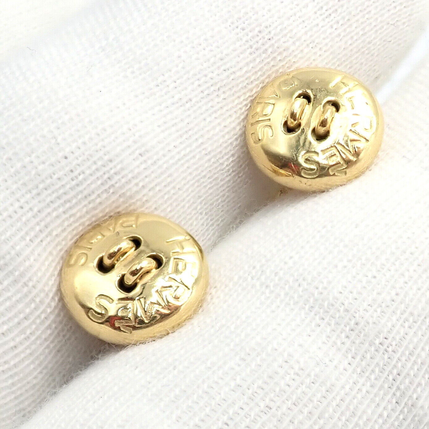 Vintage Authentic Hermes Paris 18k Yellow Gold Men's Lapis Button Cufflinks - Luxury Collectible Jewelry for Formal Events & Gifts