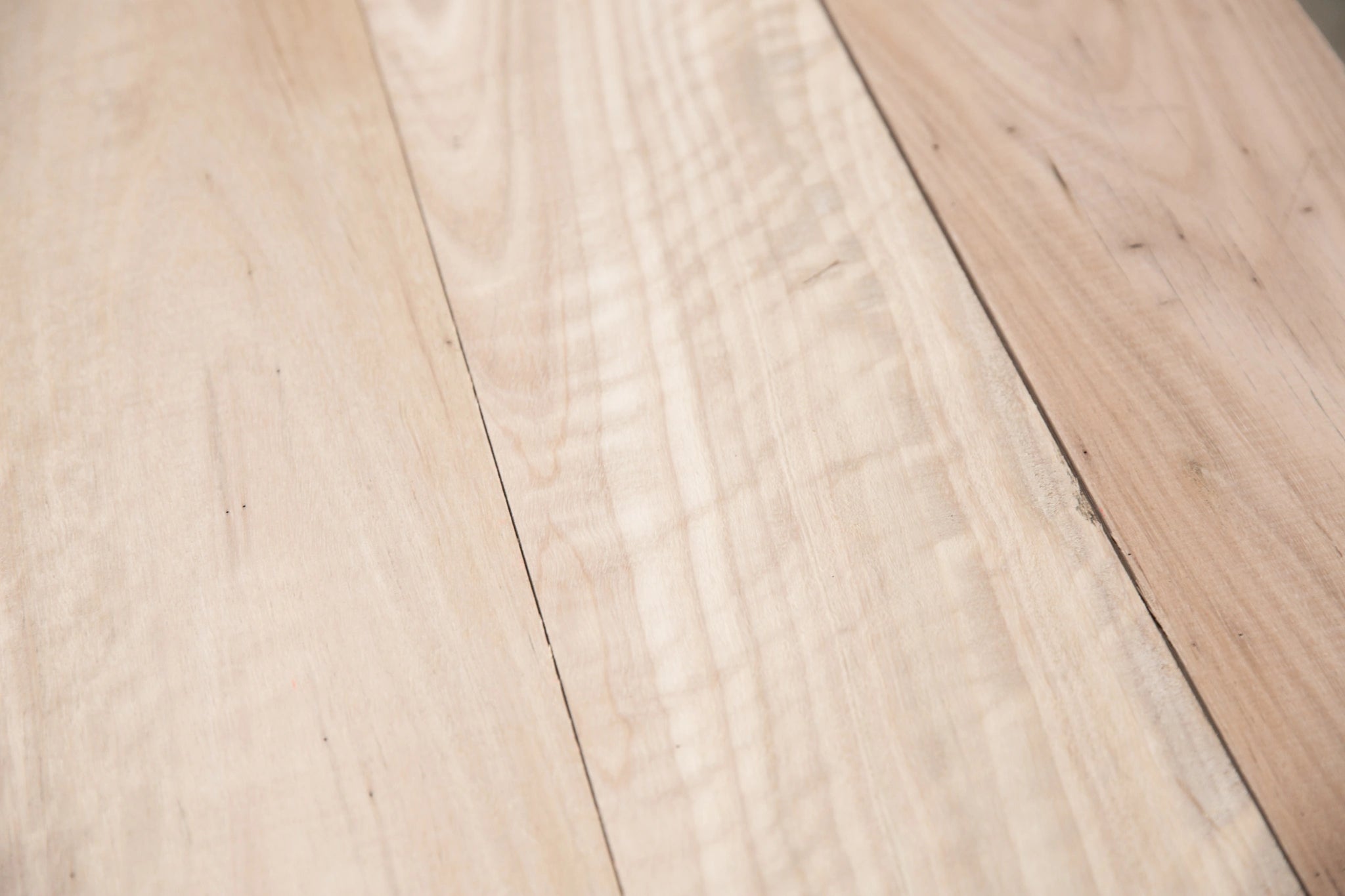 Premium Blackbutt Timber 150x38mm - Standard Grade, Kiln Dried, Skip Dressed Joinery Wood for DIY Furniture & Home Renovation Projects