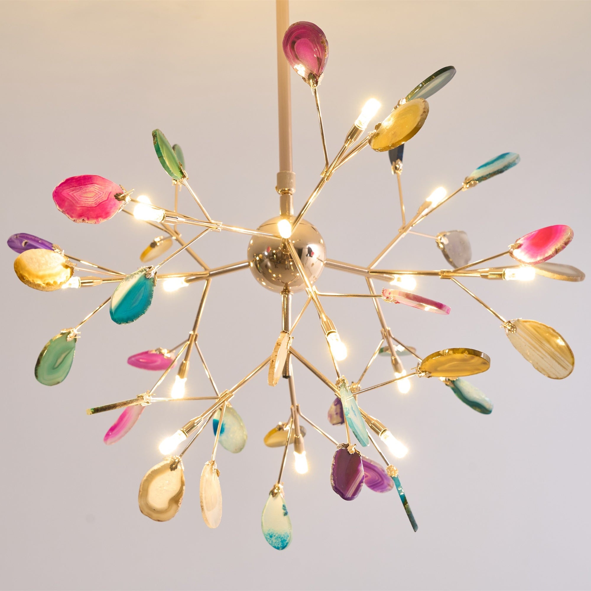 Elegant Agate Flake Chandelier - Natural Stone Crystal Ceiling Light Fixture for Dining Room, Living Room & Bedroom Decor