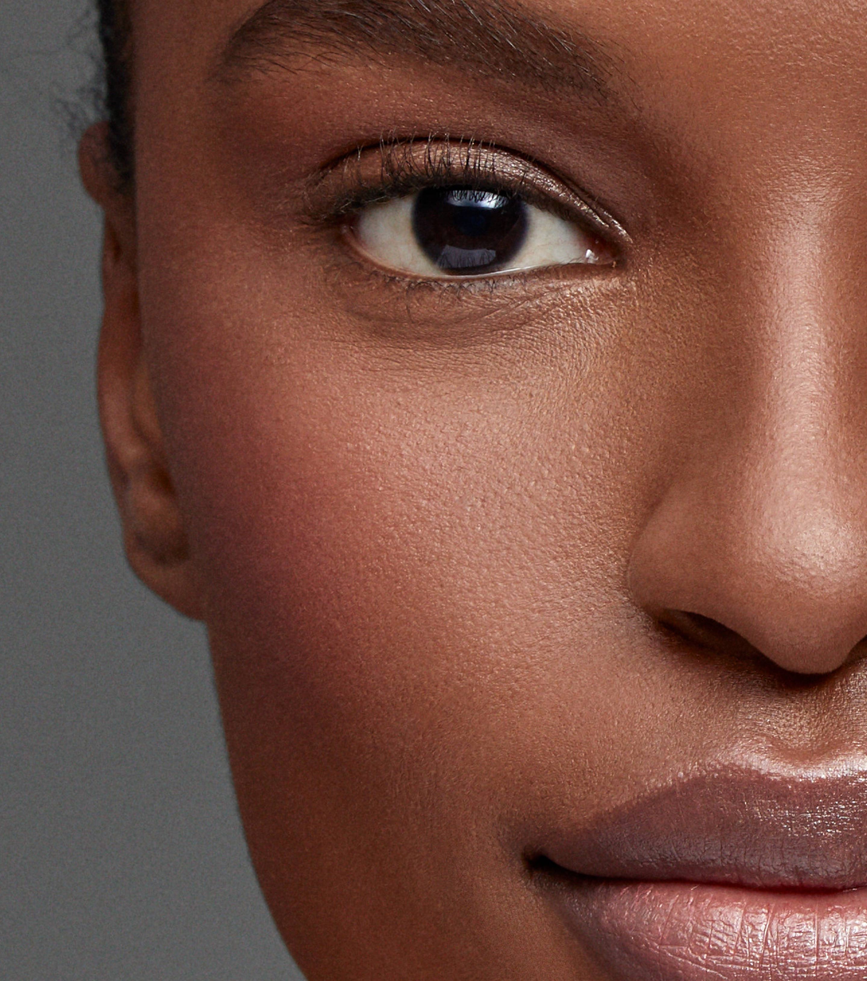 Peau de Rosé Super Loaded Tinted Highlighter - Glow & Shine Makeup for Cheeks, Face & Body - Perfect for Everyday Wear, Special Occasions & Photo Shoots