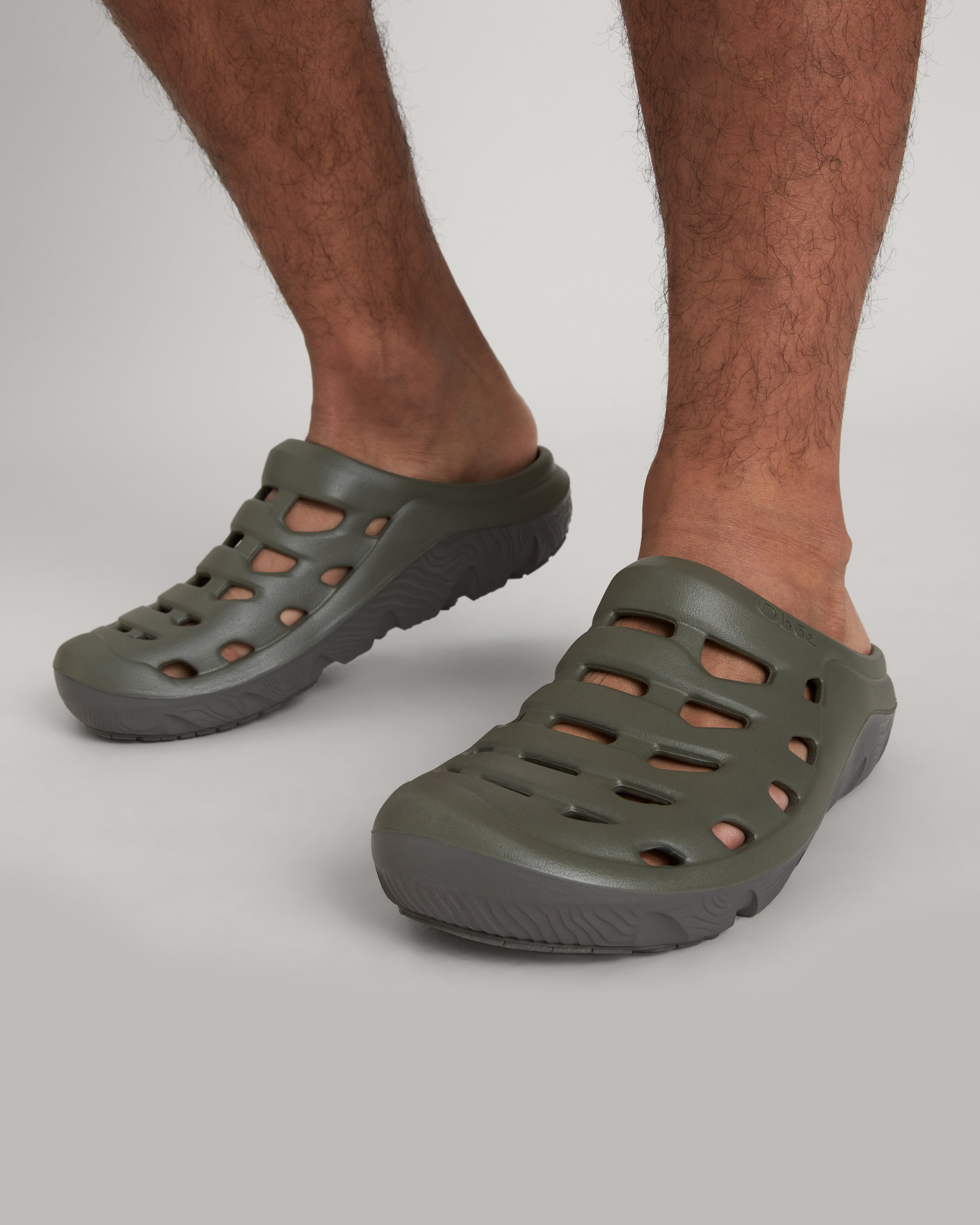 Oboz Whakatā Coast Unisex Clogs - Comfortable Slip-On Sandals for Men & Women | Perfect for Beach, Pool, and Casual Wear | Evergreen Color