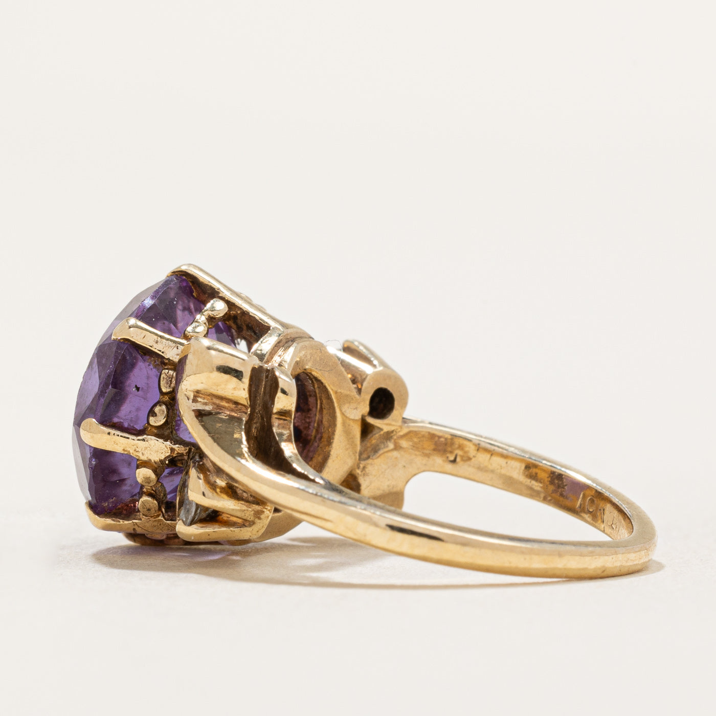 7.00ct Synthetic Color Change Sapphire & Spinel Cocktail Ring with 0.20ctw Accents - Size 5 | Elegant Evening Wear & Special Occasion Jewelry