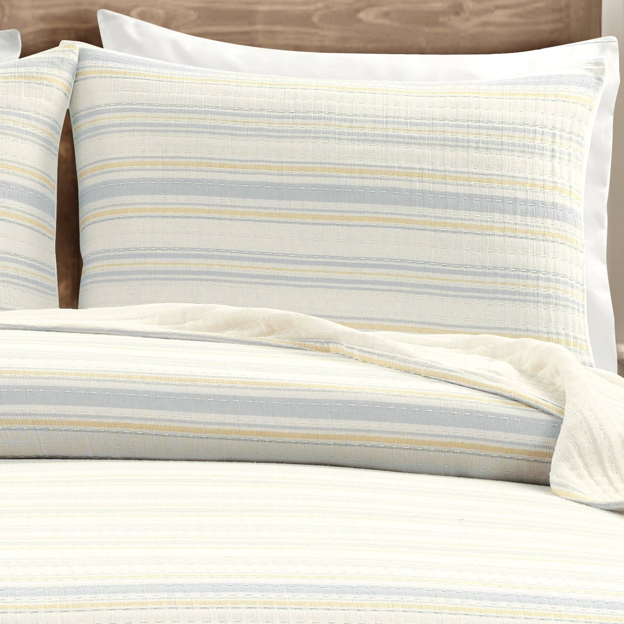 Solange Stripe Kantha Hand-Stitched Yarn-Dyed Cotton Woven Quilt & Coverlet Set - Lightweight Bedspread for Boho Chic Bedroom Decor