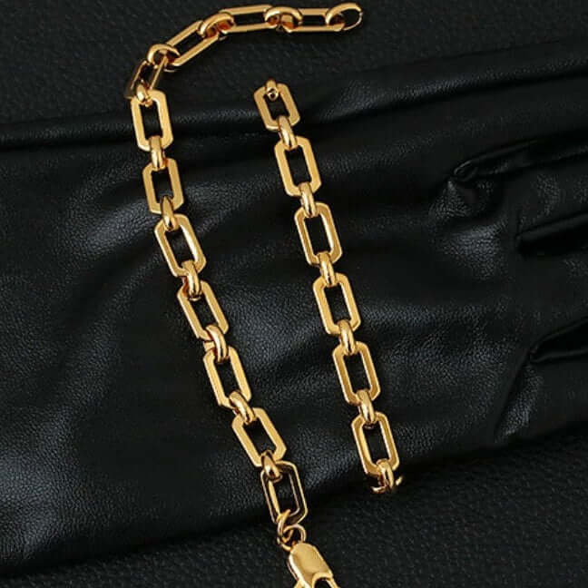 18K Gold Oval Link Chain Bracelet for Women - Elegant Luxury Jewelry Gift for Birthday, Anniversary & Special Occasions | QT2008