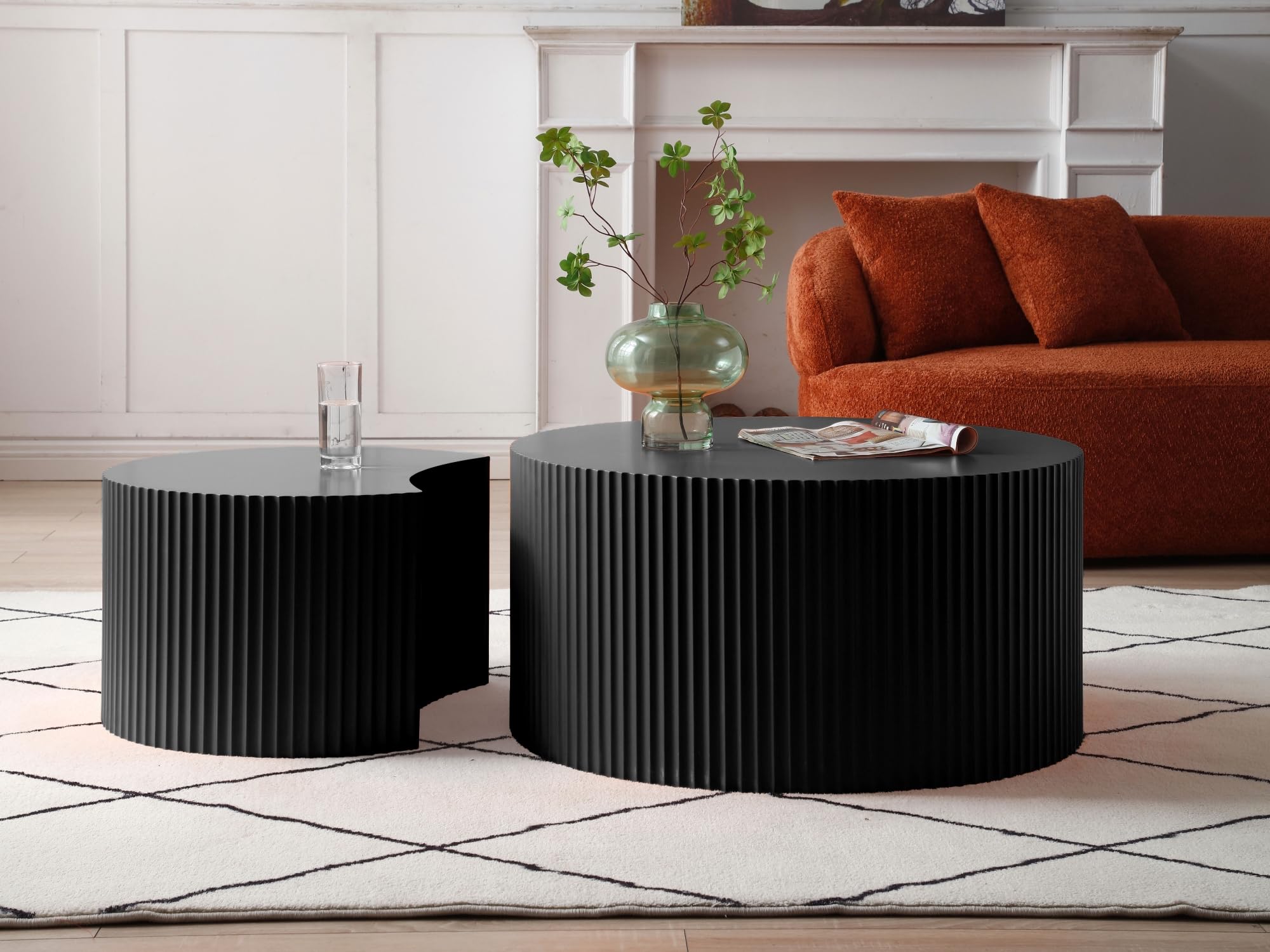 Modern Round Nesting Coffee Table Set of 2 - Crescent Side Tables for Living Room, Matte Black Accent Furniture - Perfect for Small Spaces & Cozy Home Decor