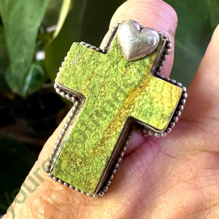 5.25 Sterling Silver Apple Green Gaspeite Holy Cross & Heart Ring - Elegant Spiritual Jewelry for Women, Gift for Baptism, Confirmation & Faith-Based Occasions