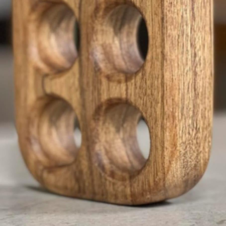 Acacia Wood Egg Holder with 6 Holes - Rustic Kitchen Countertop, Cabinet & Fridge Organizer - Natural Wooden Egg Tray for Fresh Egg Storage (18x12x2.5cm) - Perfect for Farmhouse Kitchens, Breakfast Nooks & Pantry Organization