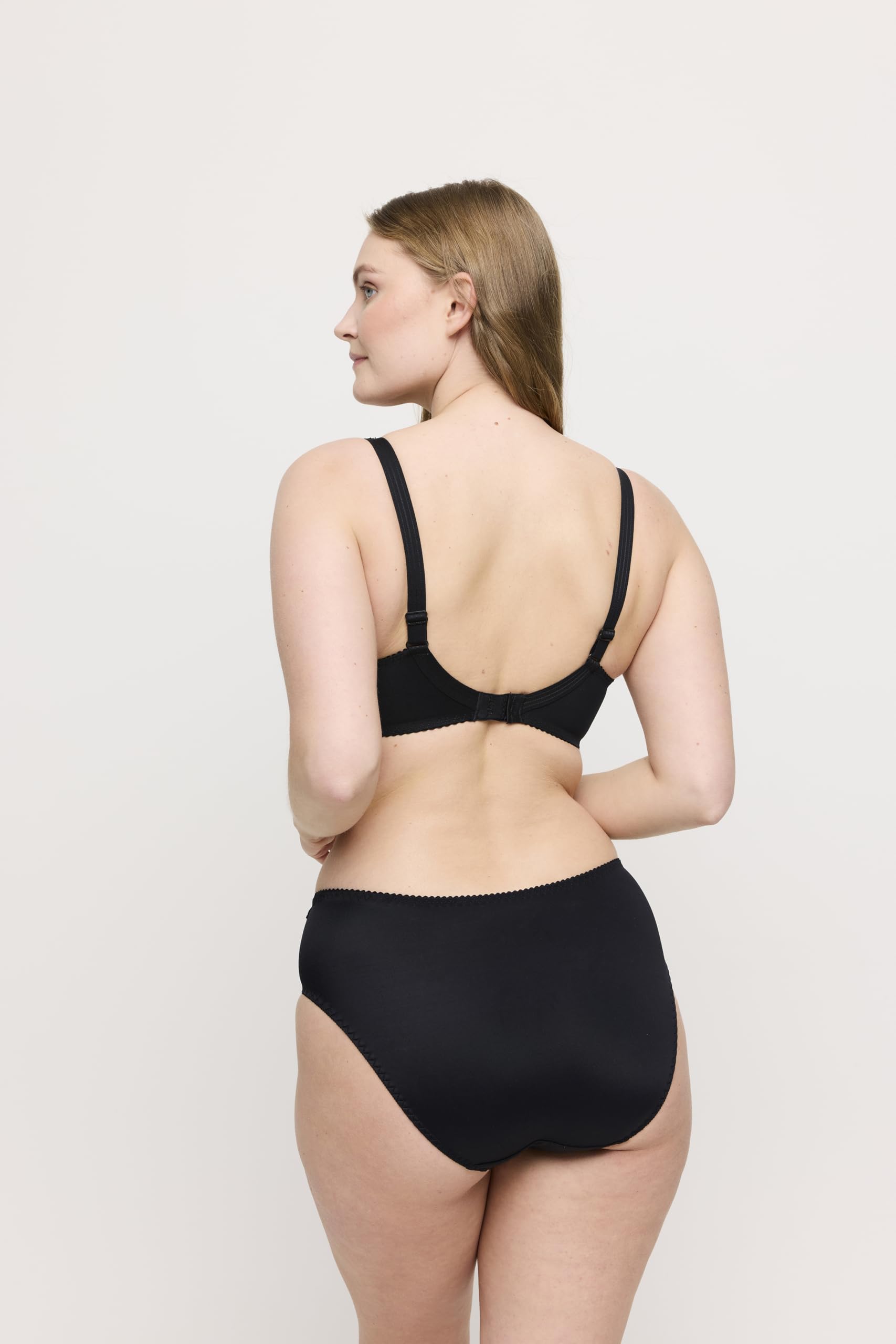 PrimaDonna Deauville Side Support Bra 42F Black | Full Coverage Underwire Bra for Plus Size Women | Perfect for Work, Evening Wear & Special Occasions