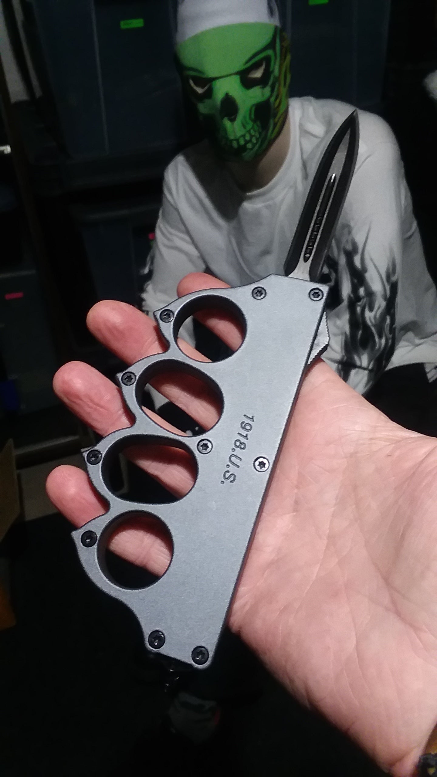 1918 US Knuckle OTF Trench Knife - Automatic Switchblade Dagger with Dual Action (D/A) in Grey | Military Collectible & Tactical Self-Defense Tool