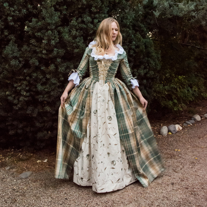 Simplicity 8161 18th Century Costume Sewing Pattern - Historical Costume for Renaissance Fairs, Theater & Cosplay