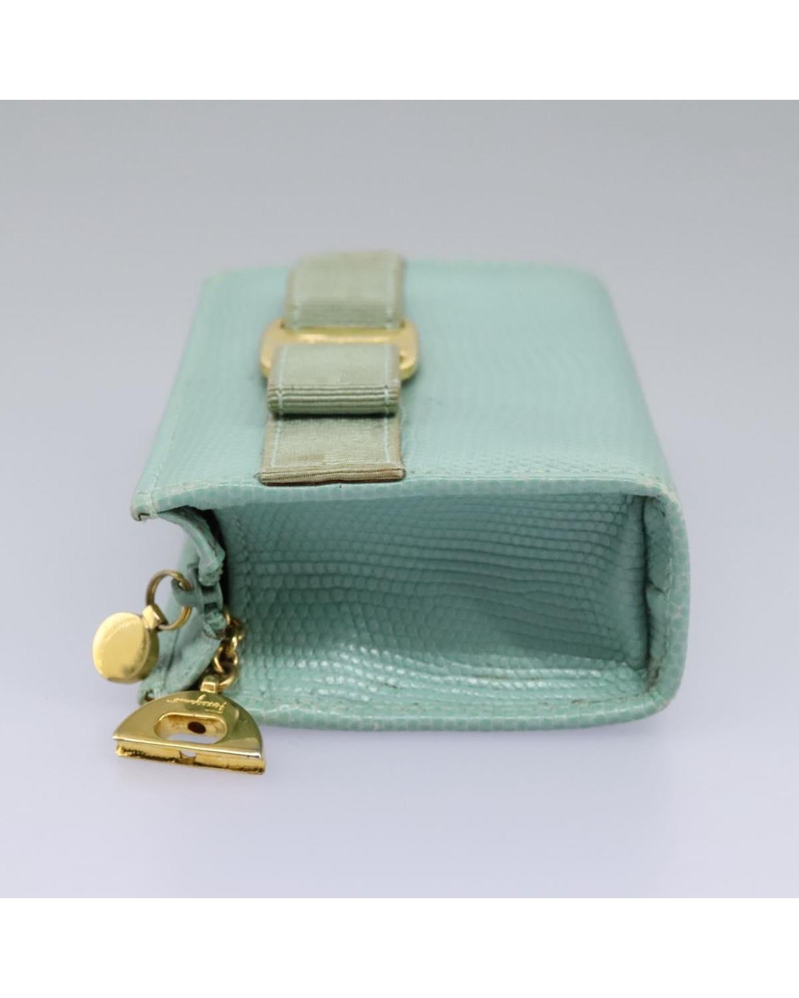 Elegant Bow Detail Wallet for Women - Stylish and Compact Card Holder - Perfect for Everyday Use, Parties, and Gifts