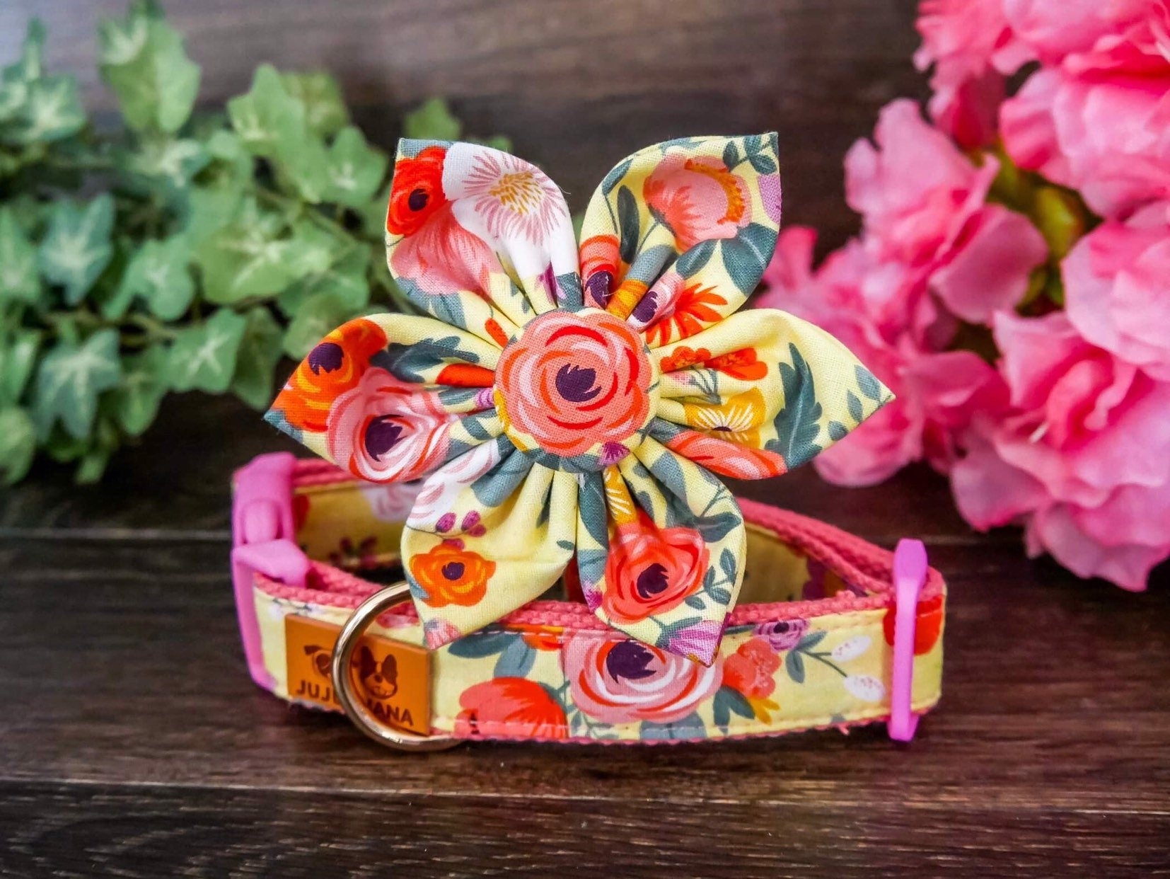 Yellow Rose Dog Collar with Flower - Stylish & Comfortable Pet Accessory for Small & Medium Dogs - Perfect for Walks, Photos & Special Occasions
