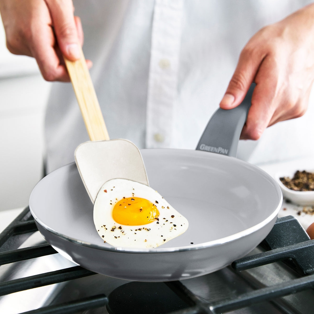 Dover Ceramic Nonstick 8-Inch Fry Pan with Spatula - Charcoal Gray | Healthy Cooking, Perfect for Eggs, Pancakes & Small Meals