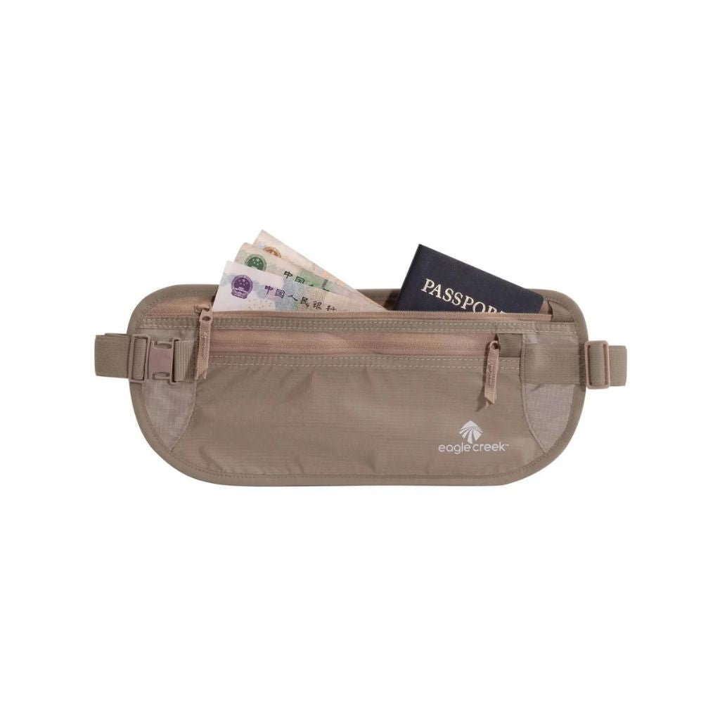 Eagle Creek Undercover Money Belt DLX - Secure Travel Wallet for Passport & Cash - Perfect for International Travel, Hiking & Adventure Trips (Khaki)