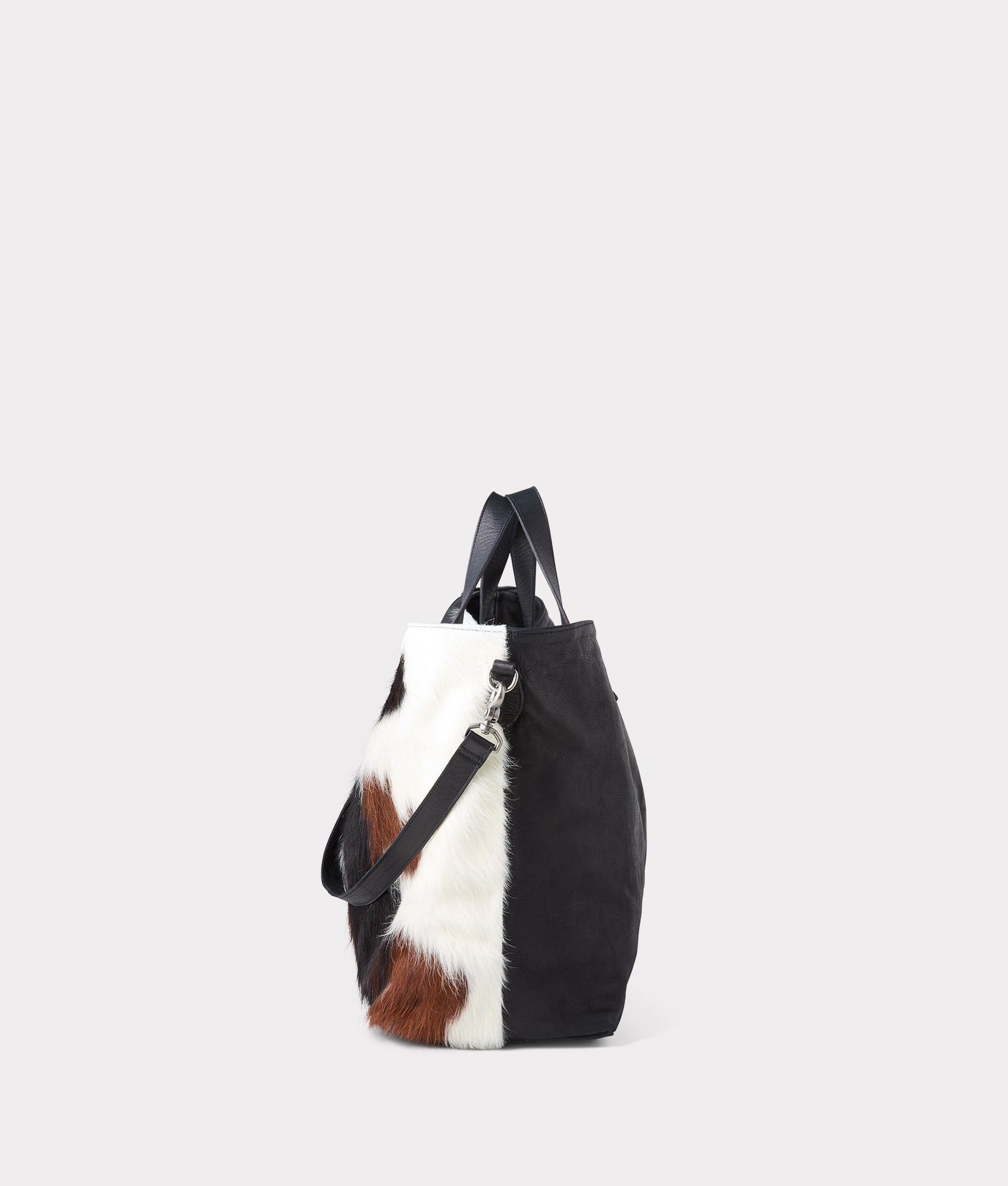 Brindle Getaway Bag - Stylish & Durable Travel Backpack for Weekend Trips & Outdoor Adventures | Perfect for Hiking, Camping & Air Travel