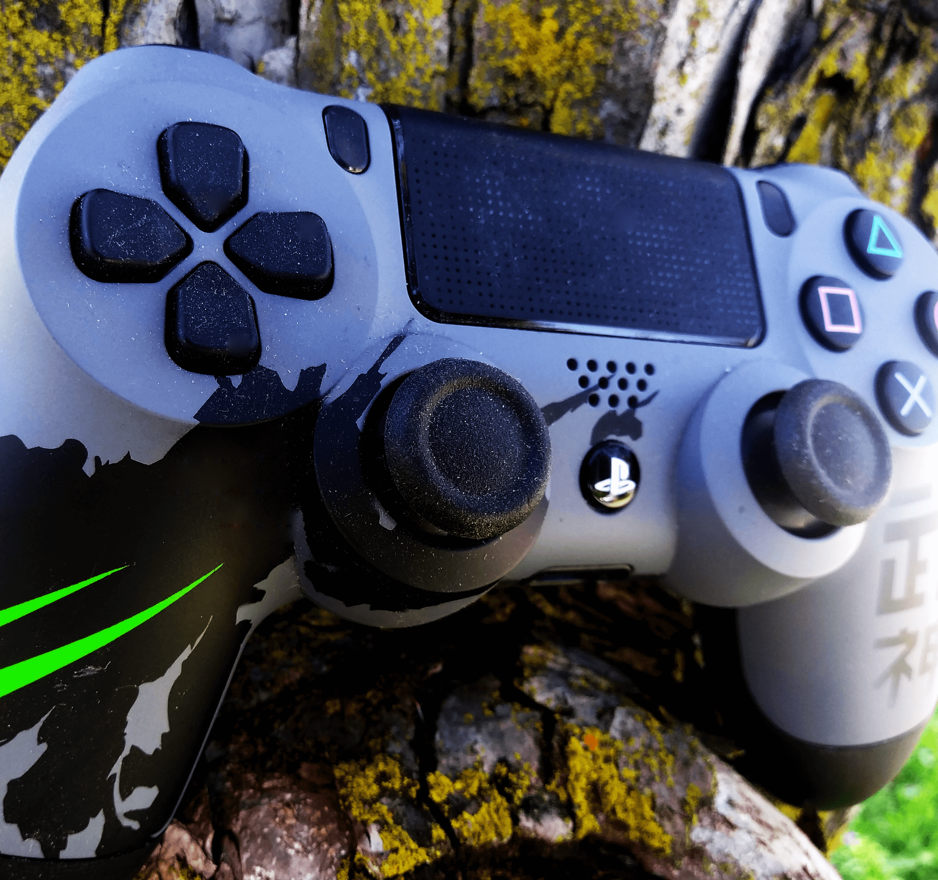 Custom PS4 Controller with Genji Design - Ergonomic Gaming Controller for PS4/PS5 - Perfect for FPS, RPG & Competitive Gaming