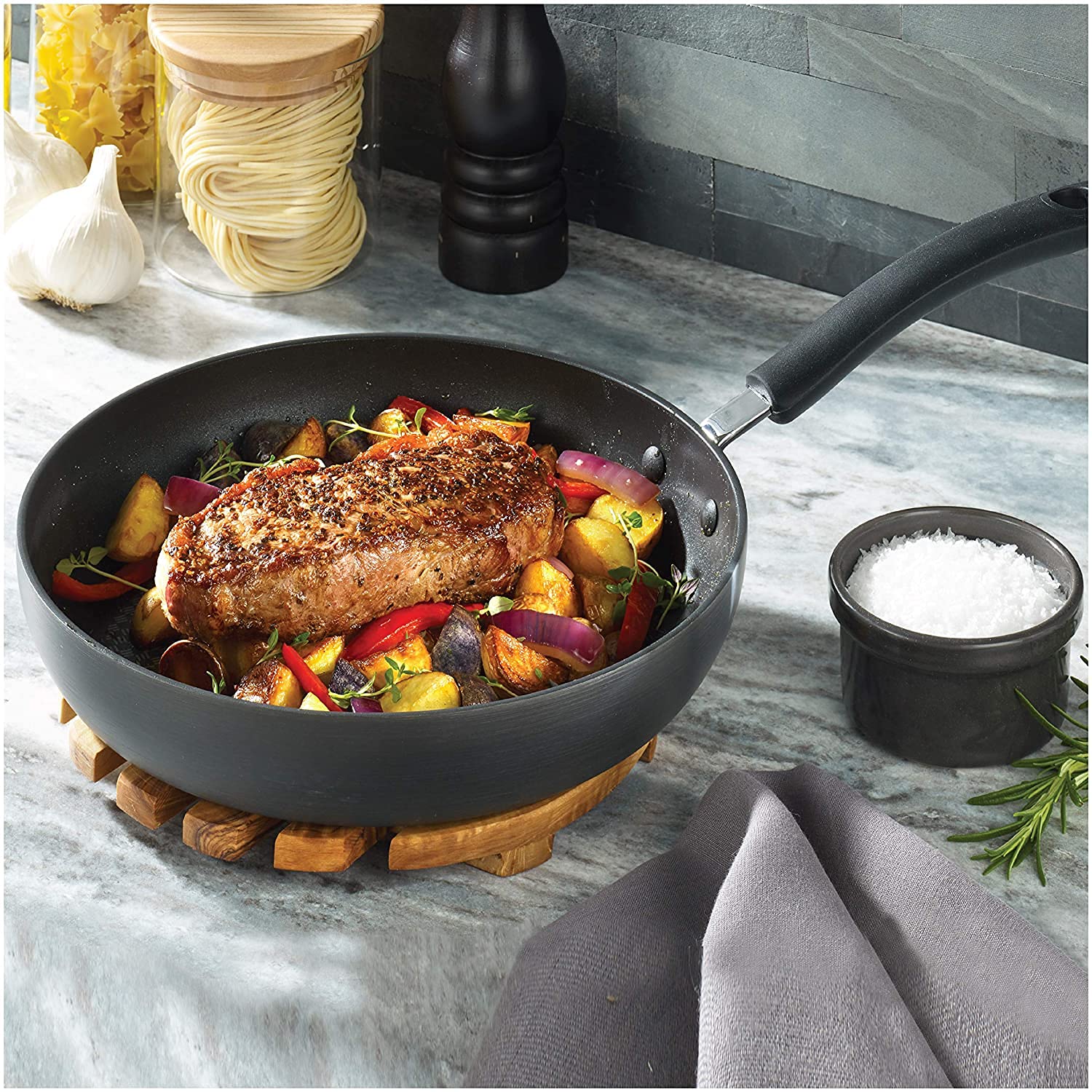 T-fal Ultimate Hard Anodized Nonstick Fry Pan Set - 2 Piece (8 & 10 Inch) - Oven & Broiler Safe up to 400°F - Dishwasher Safe Black Cookware for Professional & Home Cooking - Perfect for Searing, Frying & Sauteing