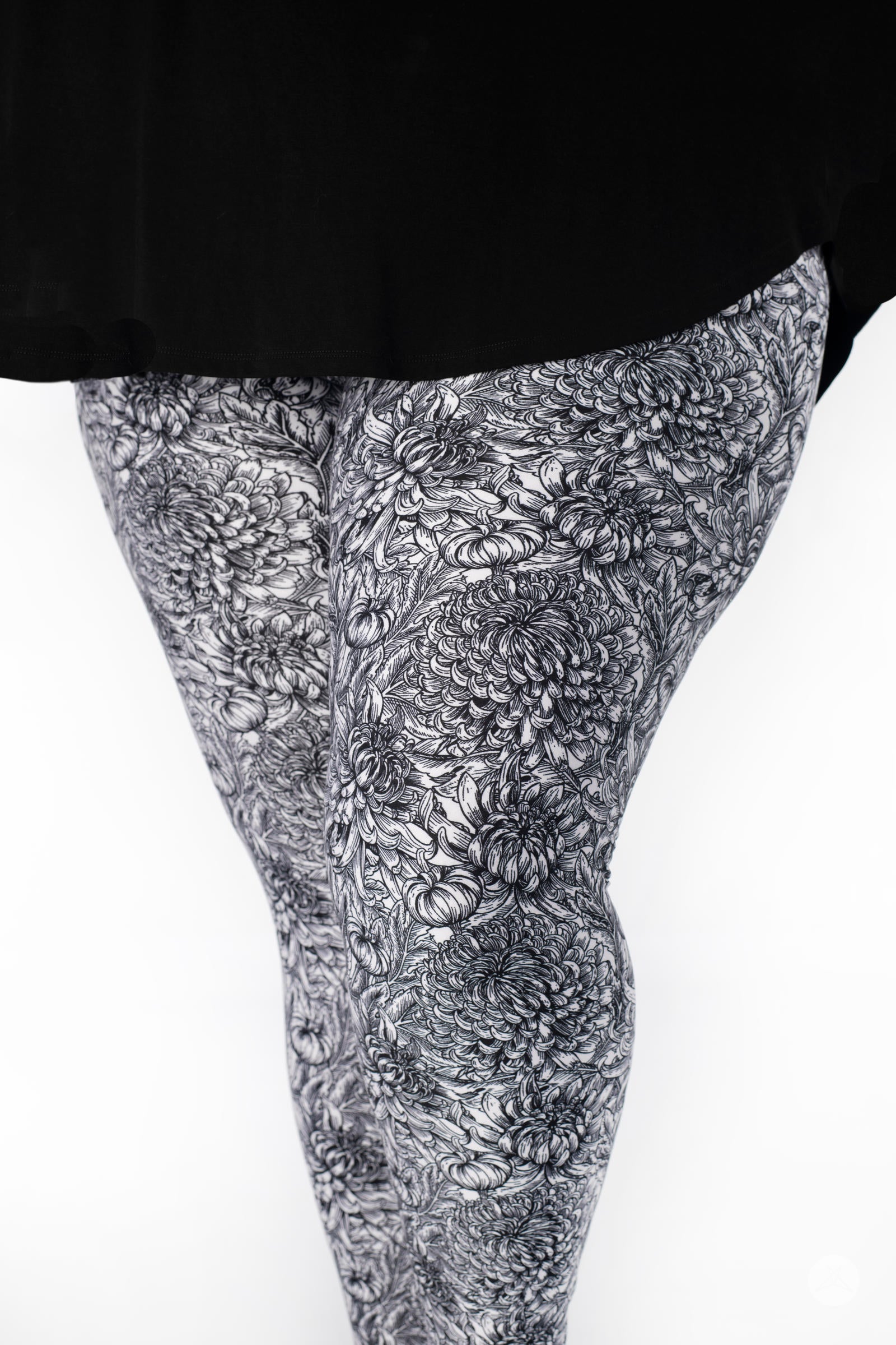 Sketch Book Patterned Leggings - Artistic Printed Yoga Pants for Women - Perfect for Yoga, Gym Workouts & Casual Wear