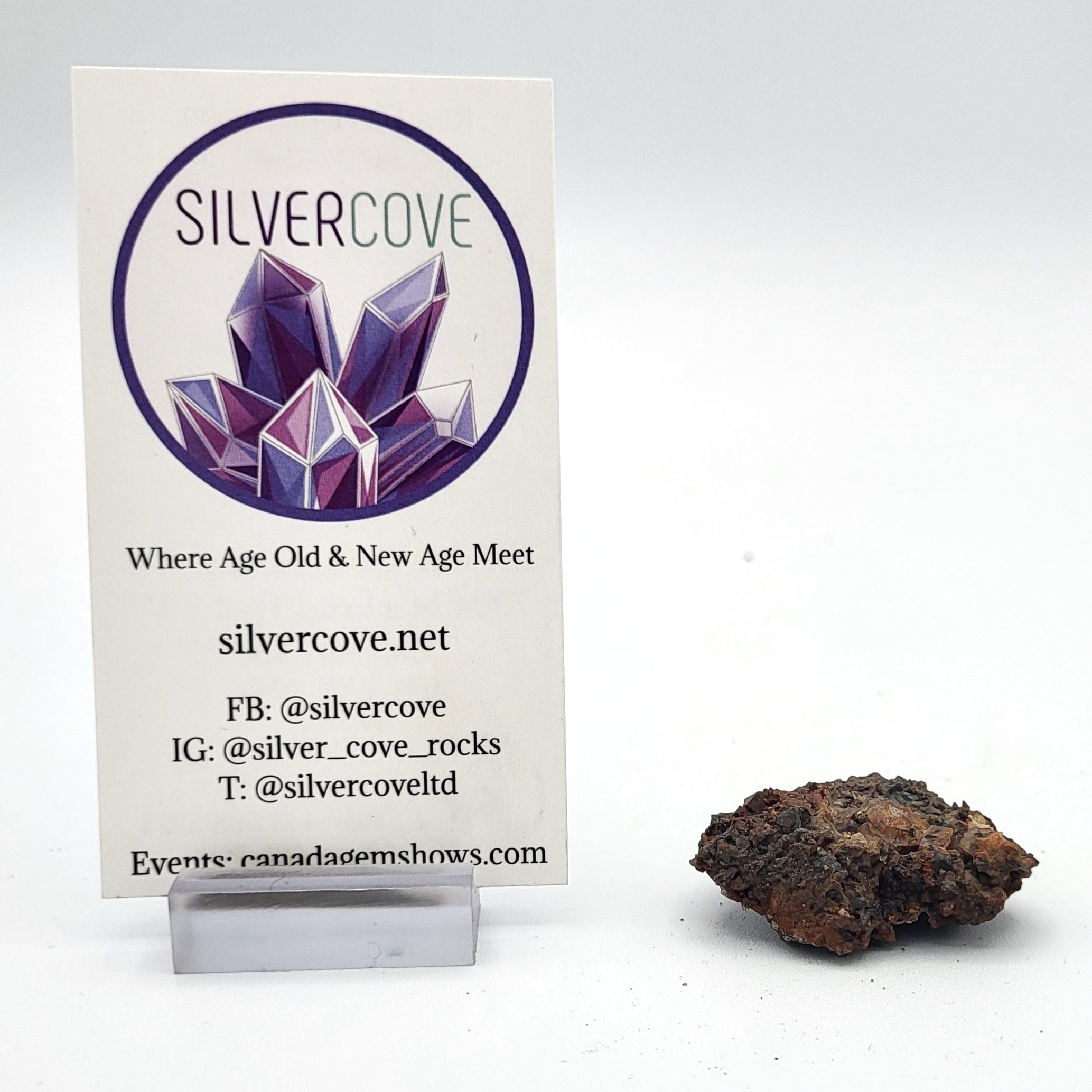 Natural Brookite & Magnetite Raw Stones for Crystal Healing, Meditation & Energy Work – High-Quality Mineral Specimens for Collectors & Spiritual Practices