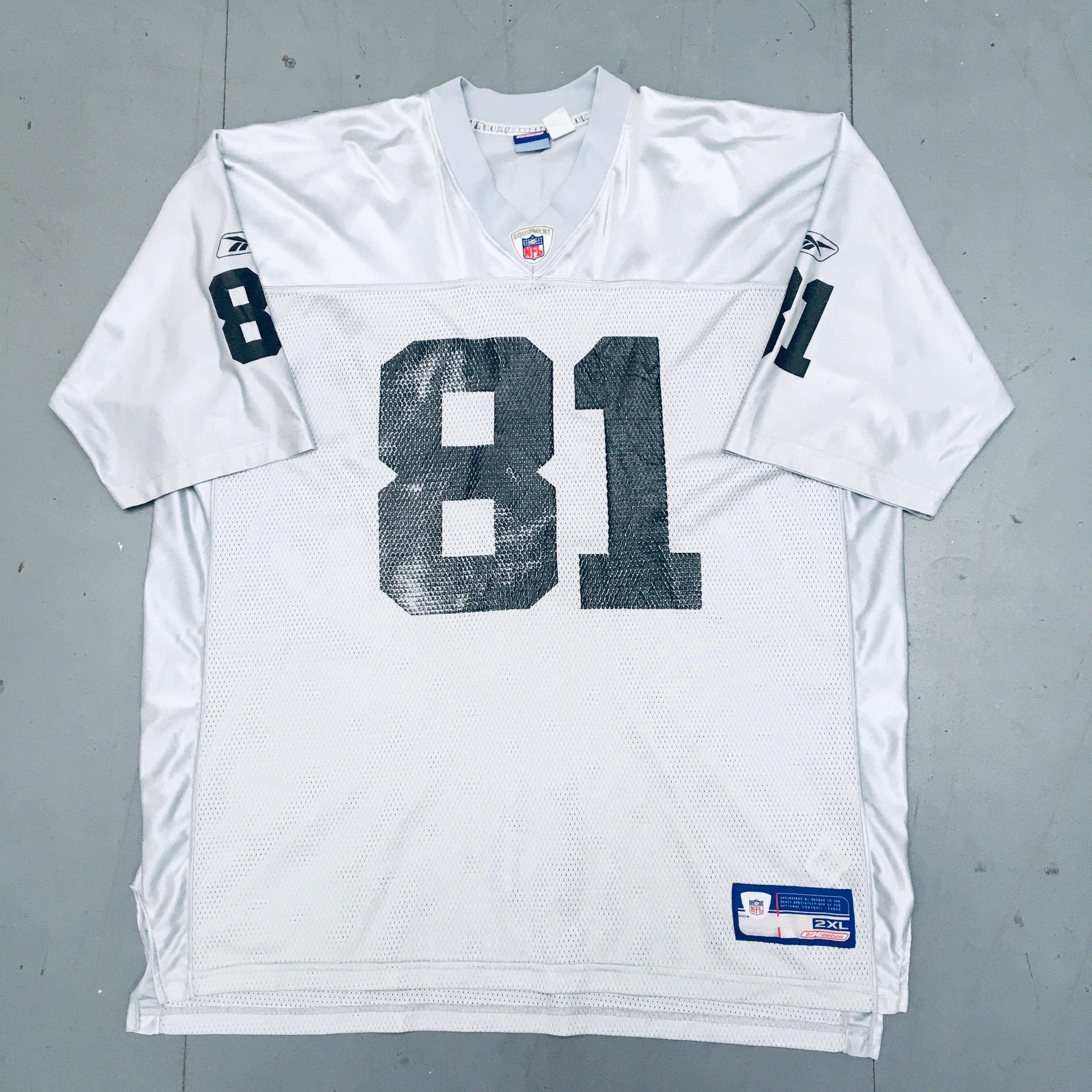 Oakland Raiders Tim Brown Silver Fan Alternate Jersey 2002/03 - XXL Size | NFL Football Fan Gear for Game Day & Collectors