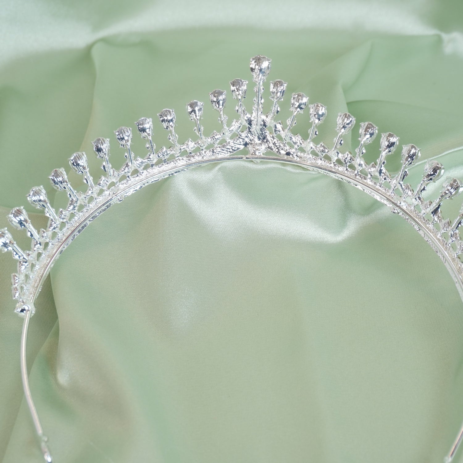Elegant Silver Princess Crown Tiara for Women - Prom Queen, Birthday, Wedding & Bachelorette Party Accessories | Perfect for Bridal Showers, Pageants & Special Occasions