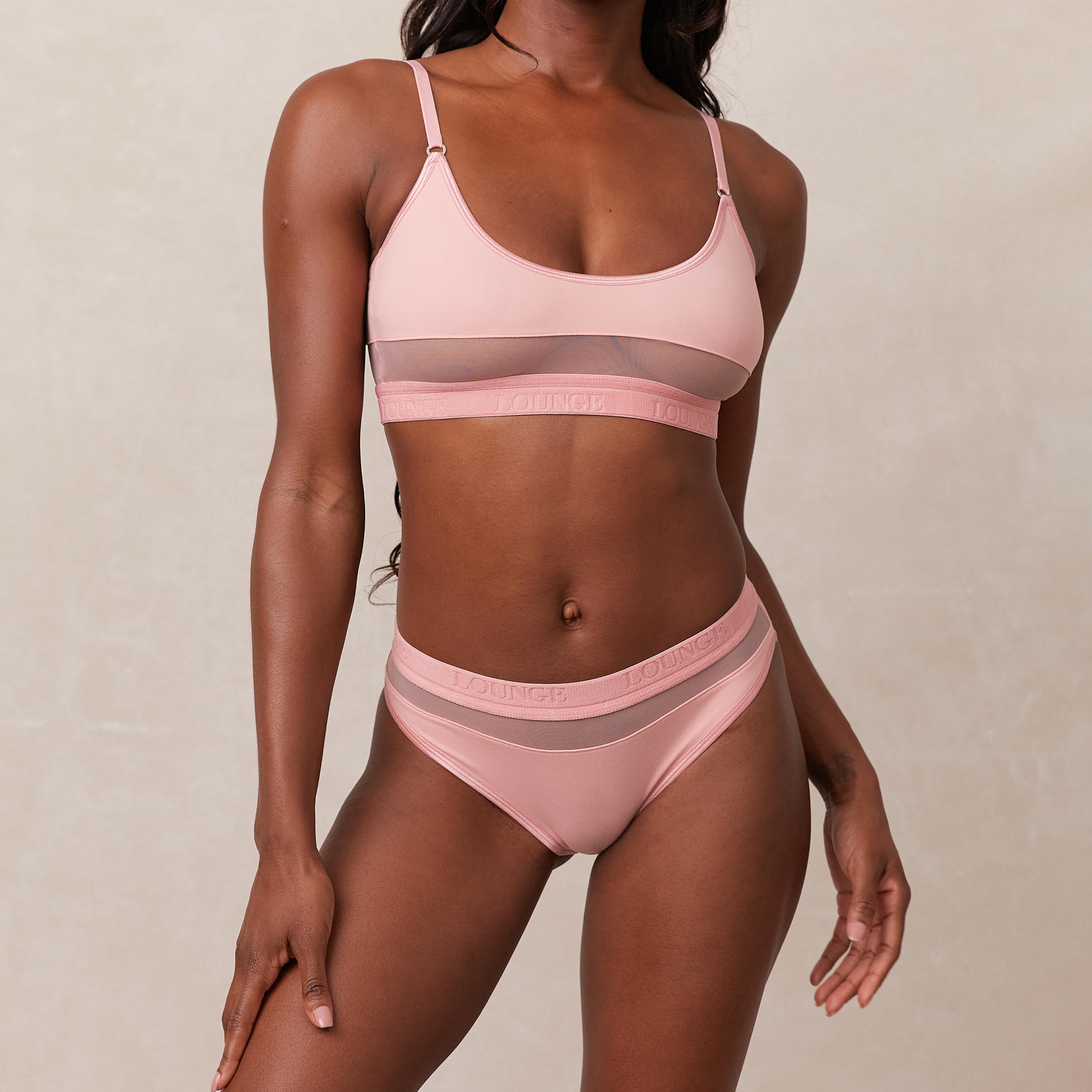 Women's Breathable Mesh Sports Bra Pink - Comfortable Workout Top for Yoga, Running & Gym