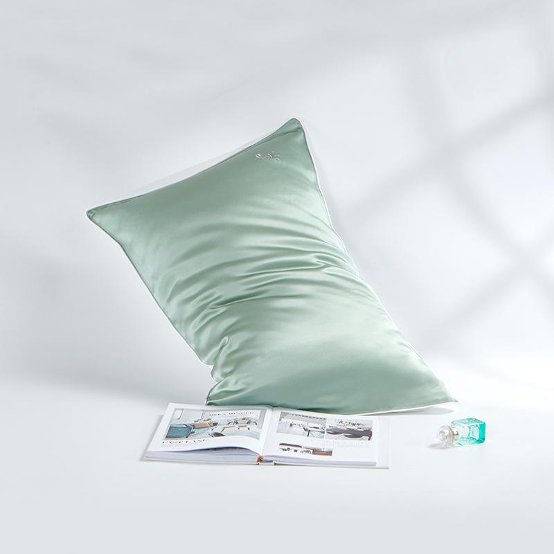 Double Sided Solid Color Silk Pillowcase - Breathable & Lightweight for Hair & Skin Care - Perfect for Side Sleepers, Hot Sleepers & Luxury Bedding