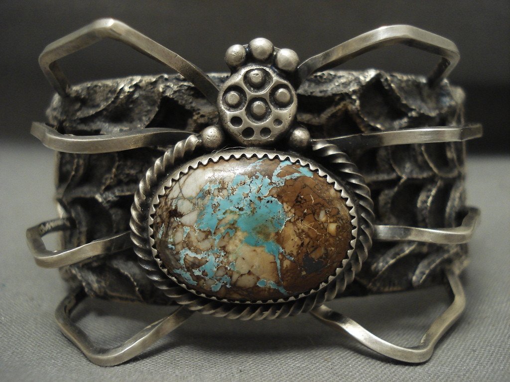 Handmade Native American Silver Spider Royston Turquoise Bracelet - 166g Authentic Turquoise Jewelry for Women, Boho Chic Accessory, Perfect for Festivals & Casual Wear