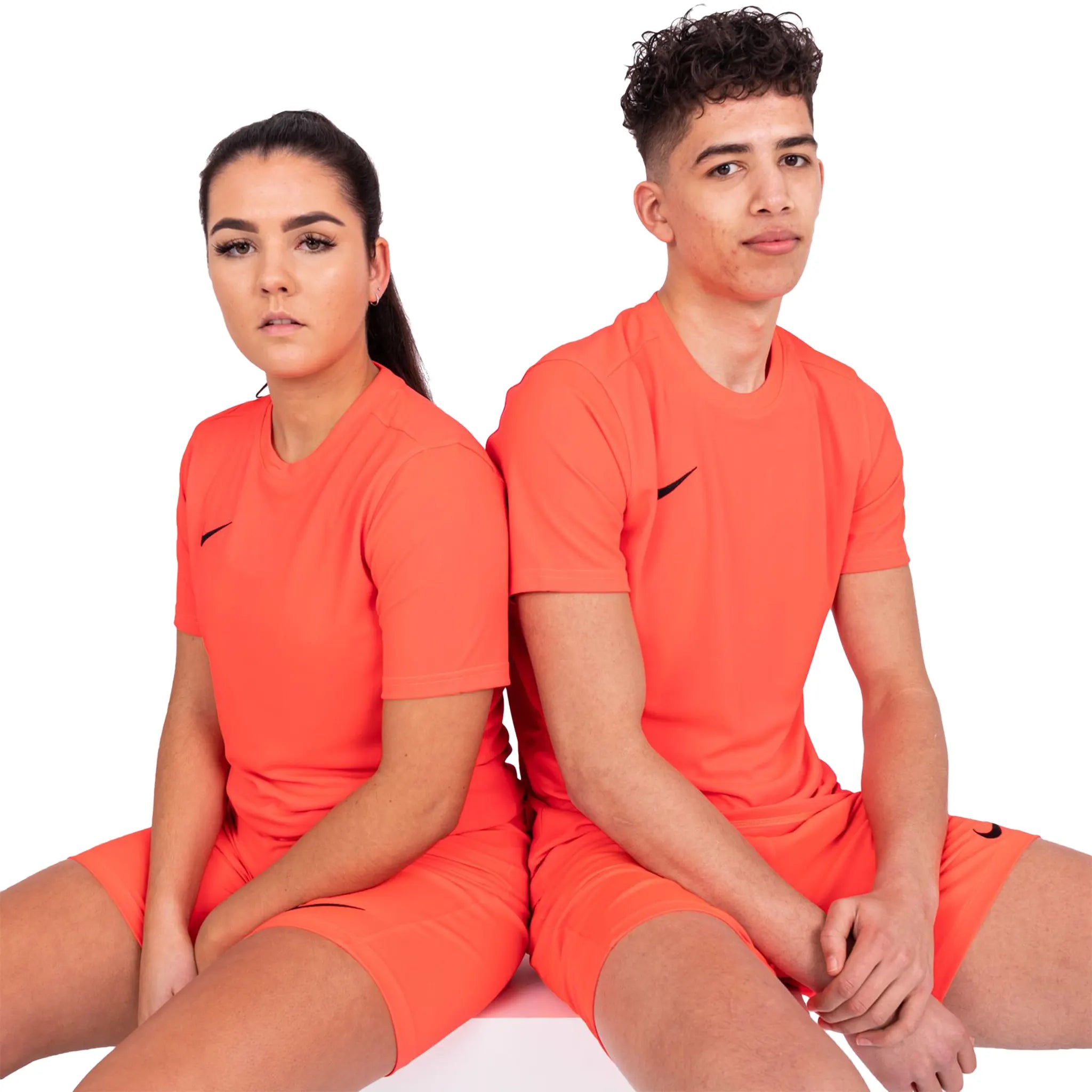 Nike Dri-FIT Park VII SS T-Shirt for Men - Moisture-Wicking, Breathable & Comfortable Workout Top in Bright Crimson/Black - Perfect for Running, Gym & Casual Wear