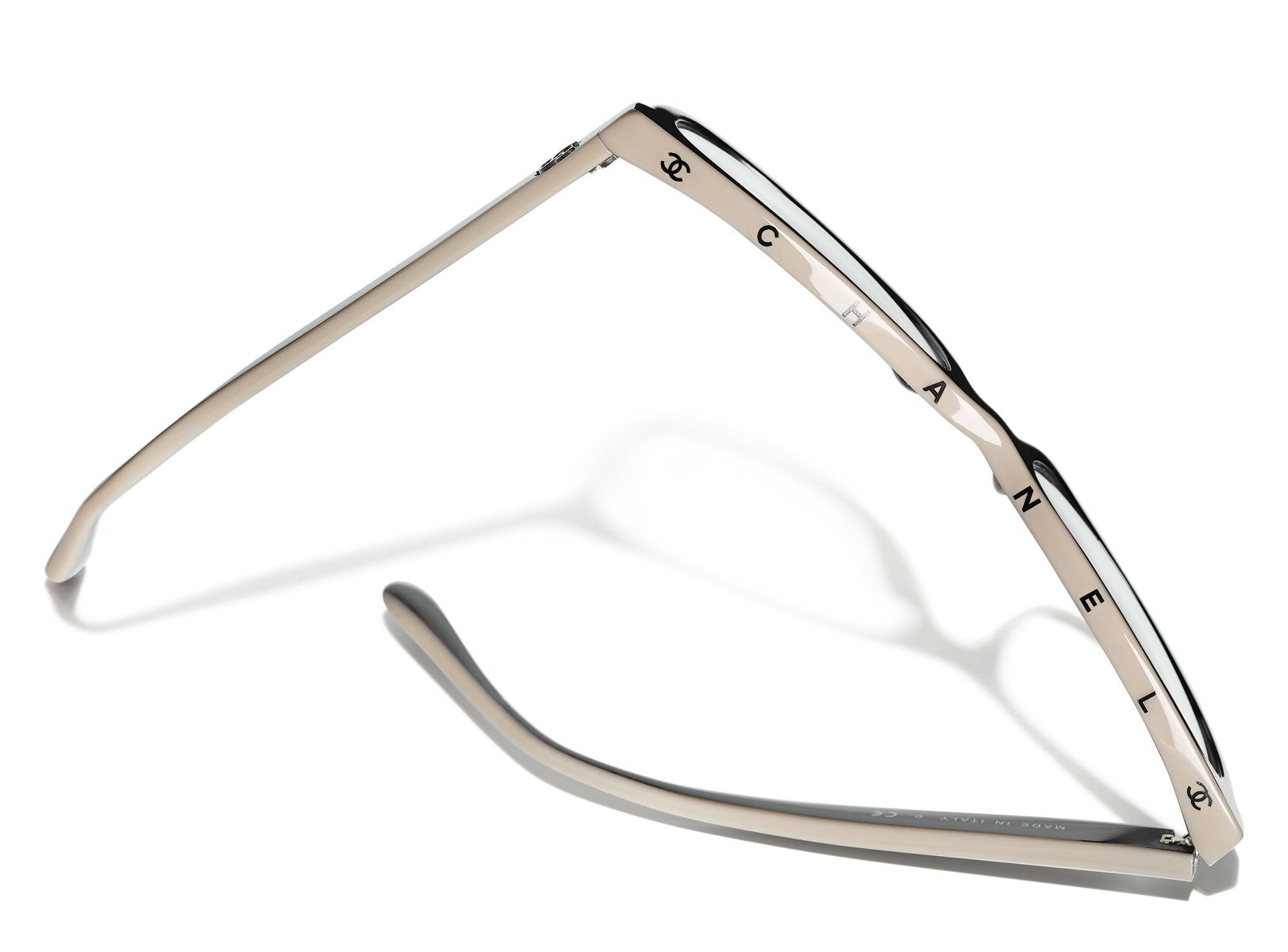 Chanel 3392 Sunglasses - Luxury Designer Shades for Women - UV Protection & Fashion Statement - Perfect for Beach, Driving & Outdoor Activities
