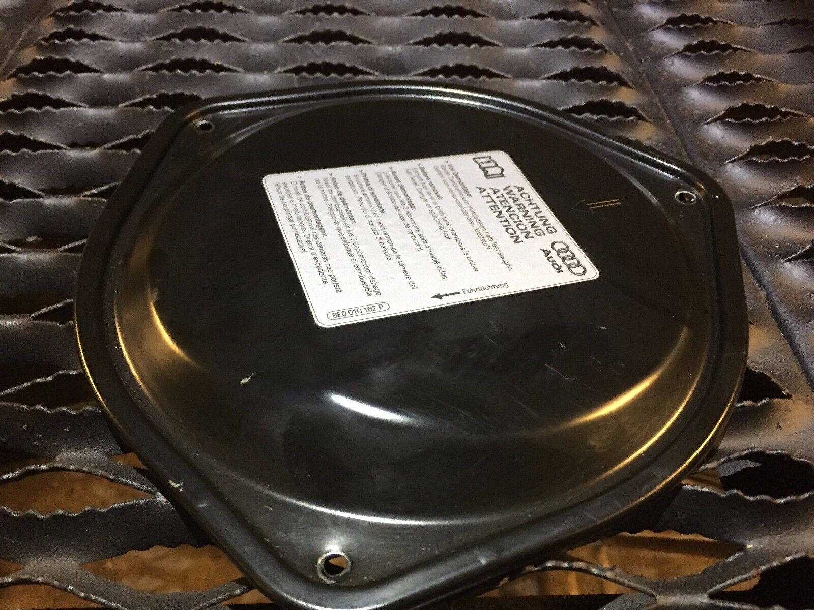 2005-2008 Audi A6 C6 Fuel Tank Access Panel Replacement Part OEM 8E0010162P - Perfect for DIY Repairs & Maintenance