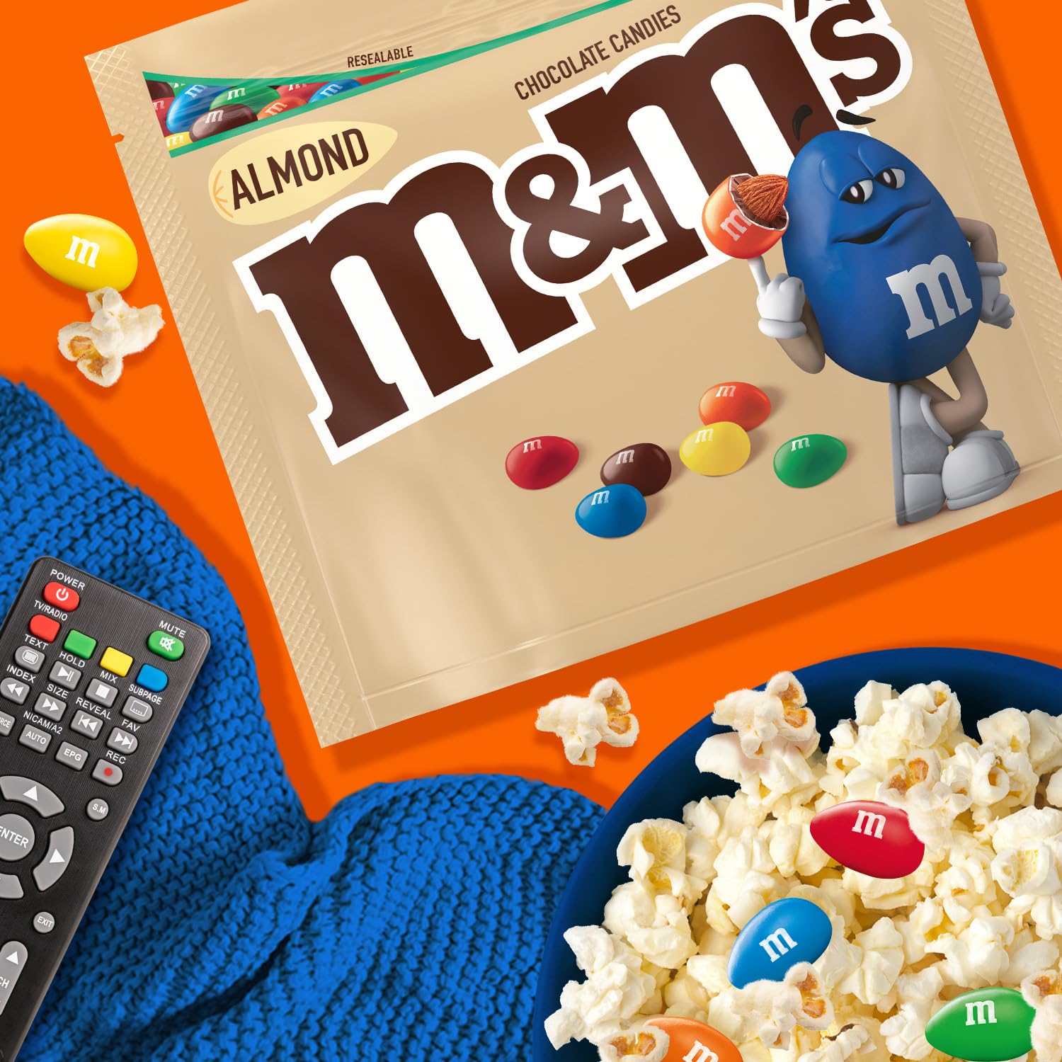 M&M'S Almond Milk Chocolate Candy - 8.6 oz Sharing Size Bag | Bulk Chocolate Snacks for Parties, Halloween Treats & Office Sharing