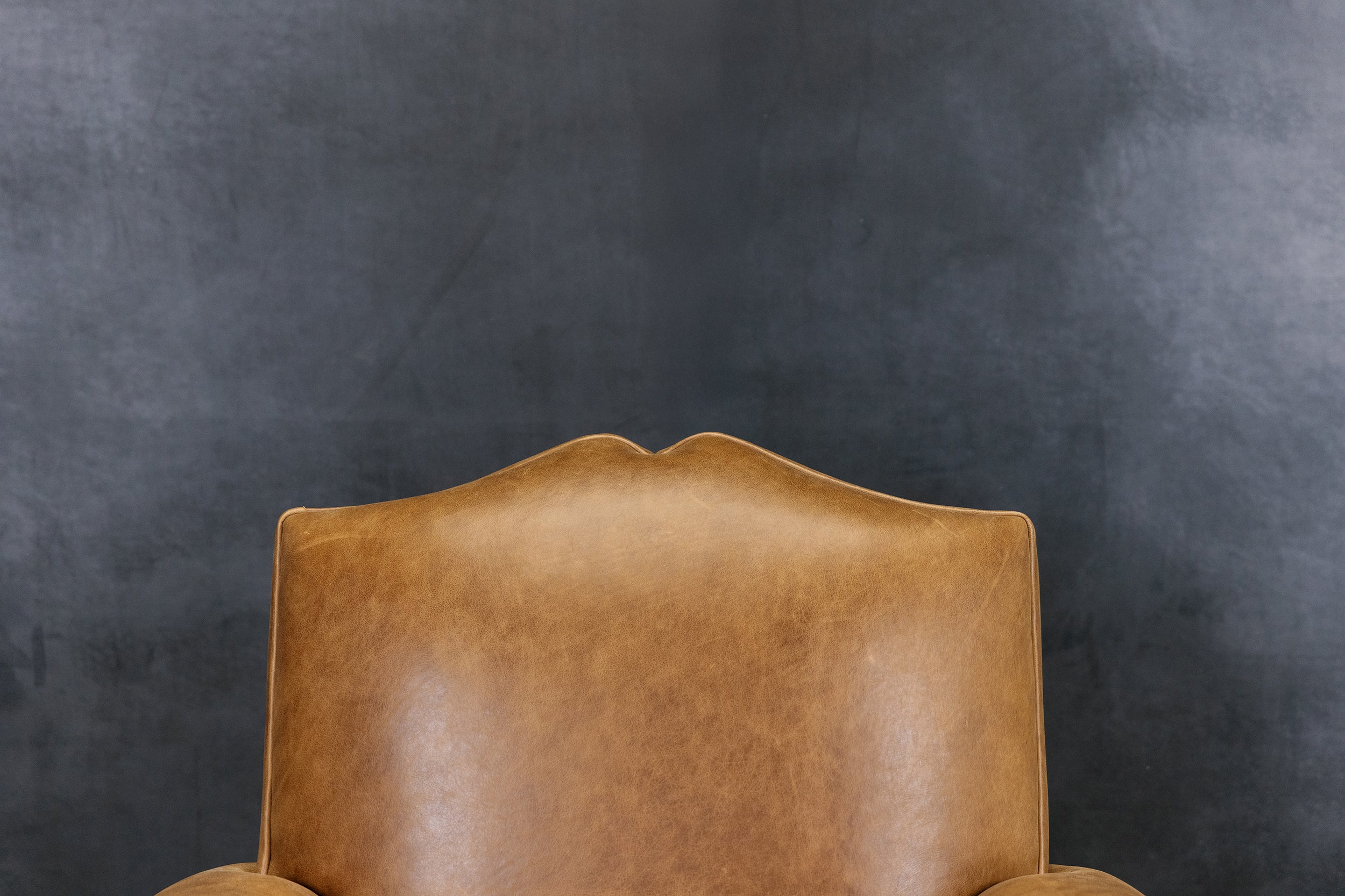 Premium Moustache Leather Cigar Swivel Chair - Stylish Office & Lounge Recliner for Home & Commercial Use