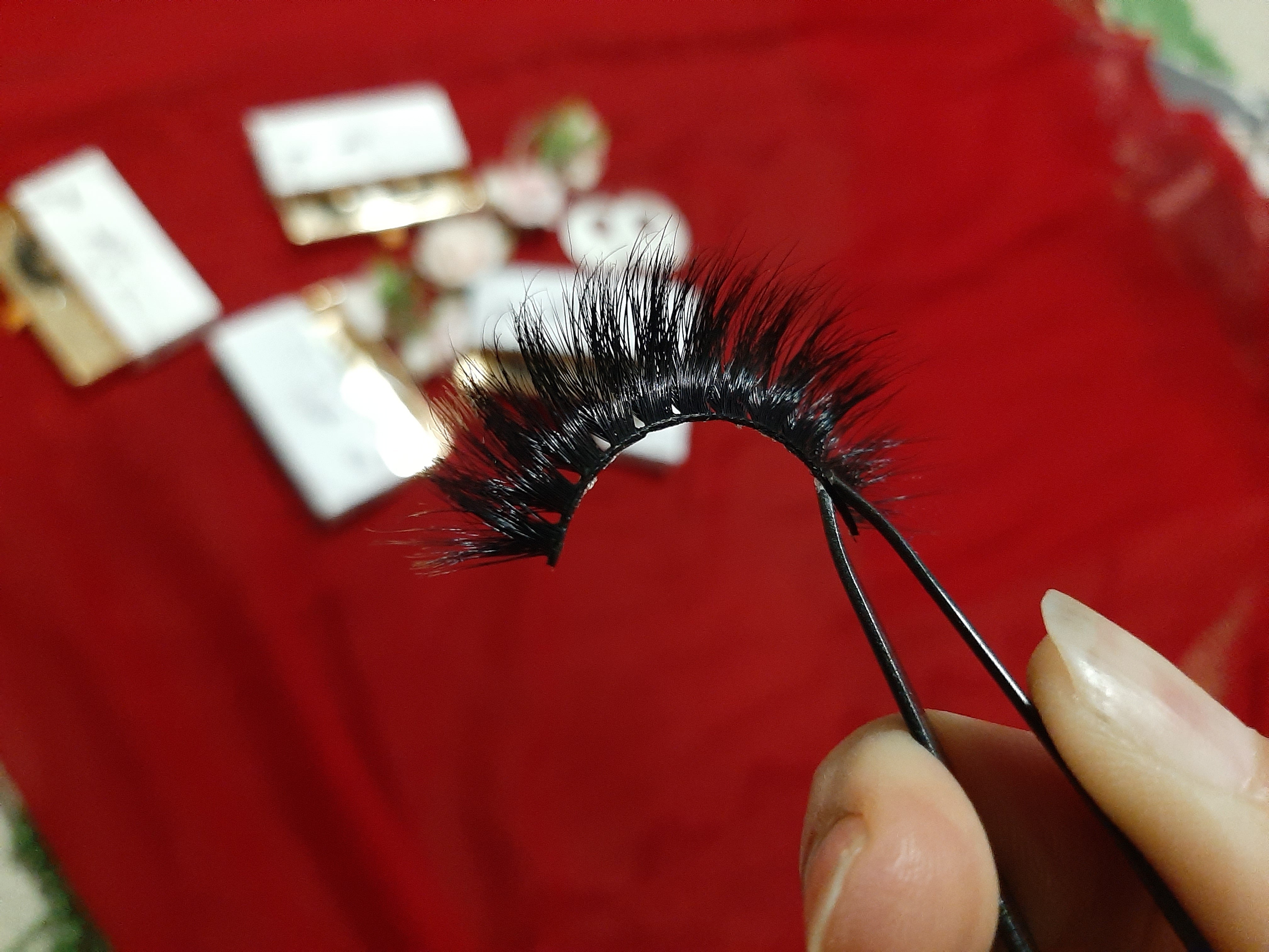 3D Mink False Eyelashes - Bold & Voluminous Lashes for Dramatic Eye Look | Perfect for Parties, Weddings, and Special Occasions