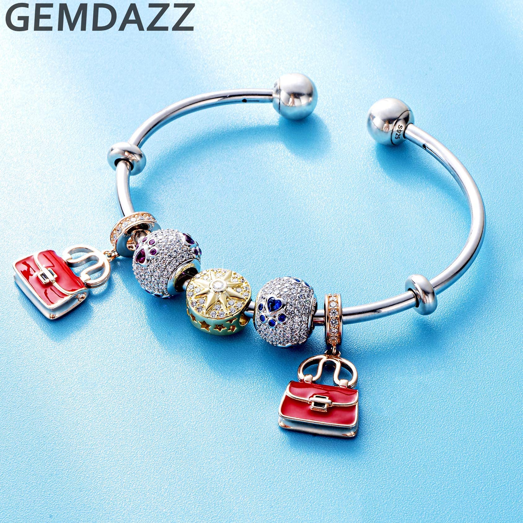 GEMDAZZ Christmas Charm Bracelet Set - Gold Plated Star & Bell Pendant Charms (2pc) - Perfect Gift for Mom & Friends - Holiday Jewelry for Christmas Parties & Gift Exchanges