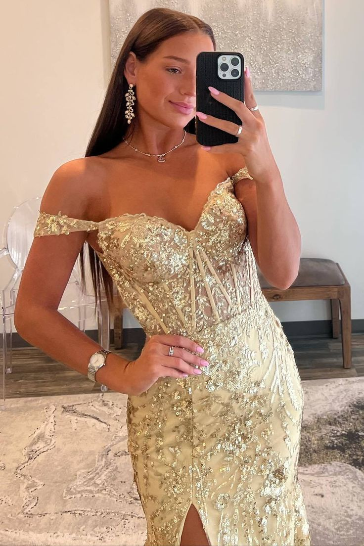 Sparkling Gold Off-The-Shoulder Sequin Mermaid Prom Dress with High Slit - Elegant Evening Gown for Homecoming, Pageants & Formal Events