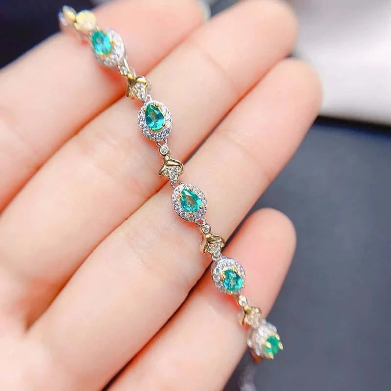 18K Platinum Green Topaz Scorpio Zodiac Bracelet for Women - Elegant Birthstone Jewelry Gift for Scorpio Birthday, Anniversary & Special Occasions | Perfect for Everyday Wear, Parties & Formal Events