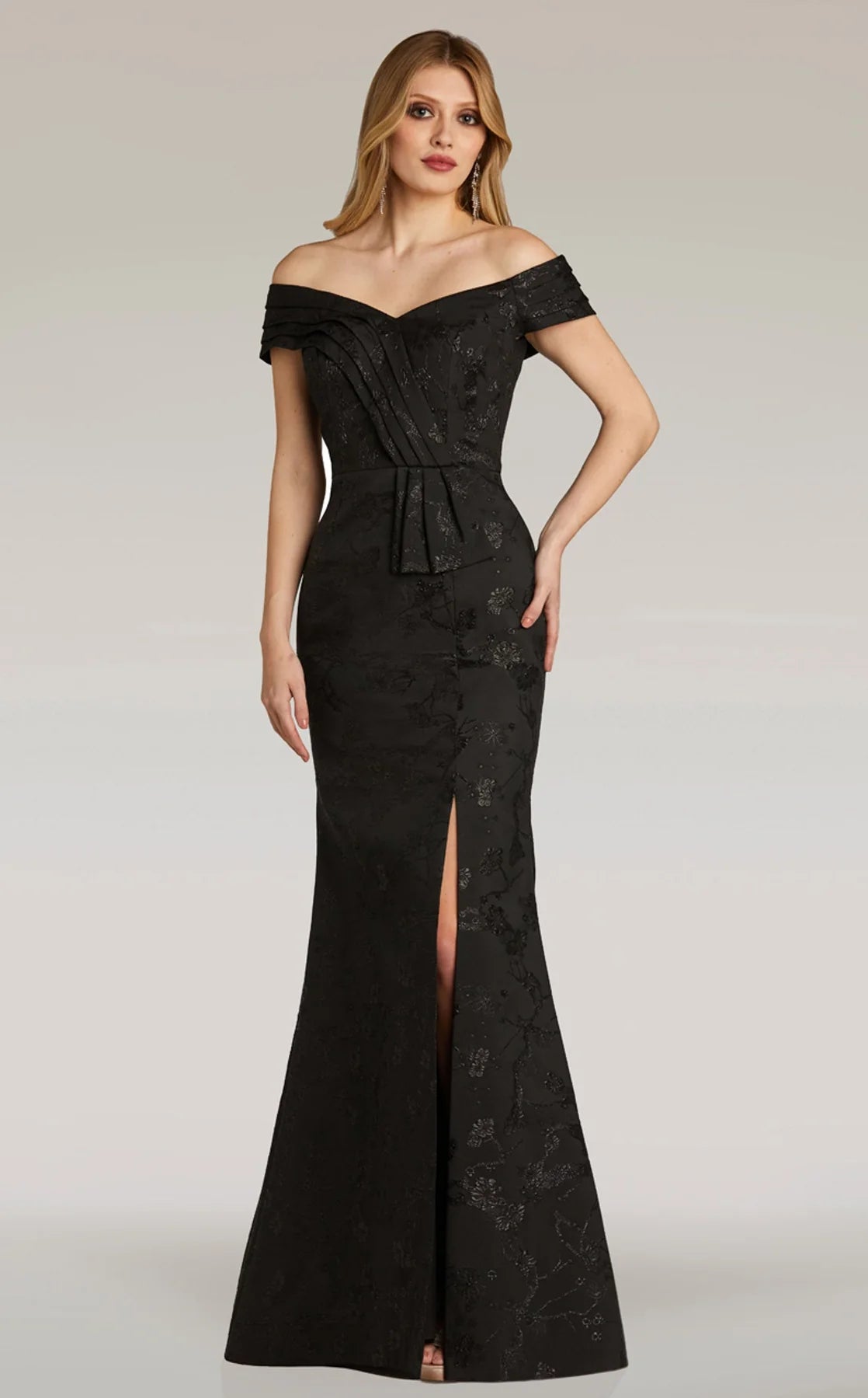Gia Franco 12252 Women's Elegant Cocktail Dress for Party, Wedding, Evening Events - A-Line Floral Print Midi Dress with V-Neck and Short Sleeves