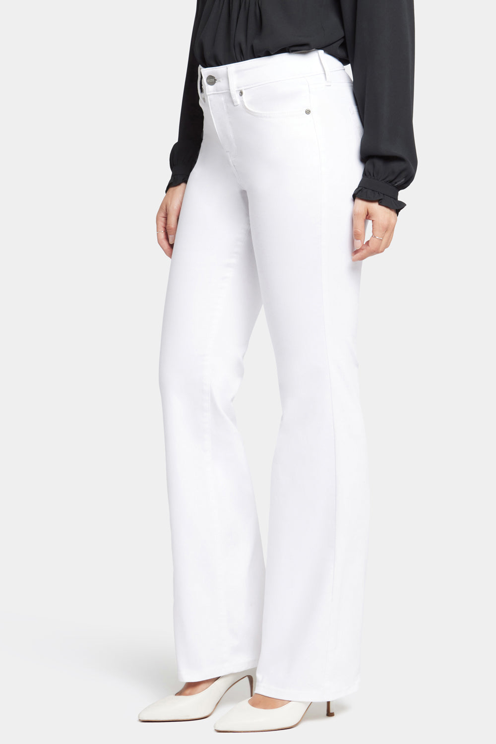 Blake Slim Flared Jeans for Petite Women | High-Waist Stretch Denim Pants in Optic White | Perfect for Casual Wear, Office Outfits & Date Nights